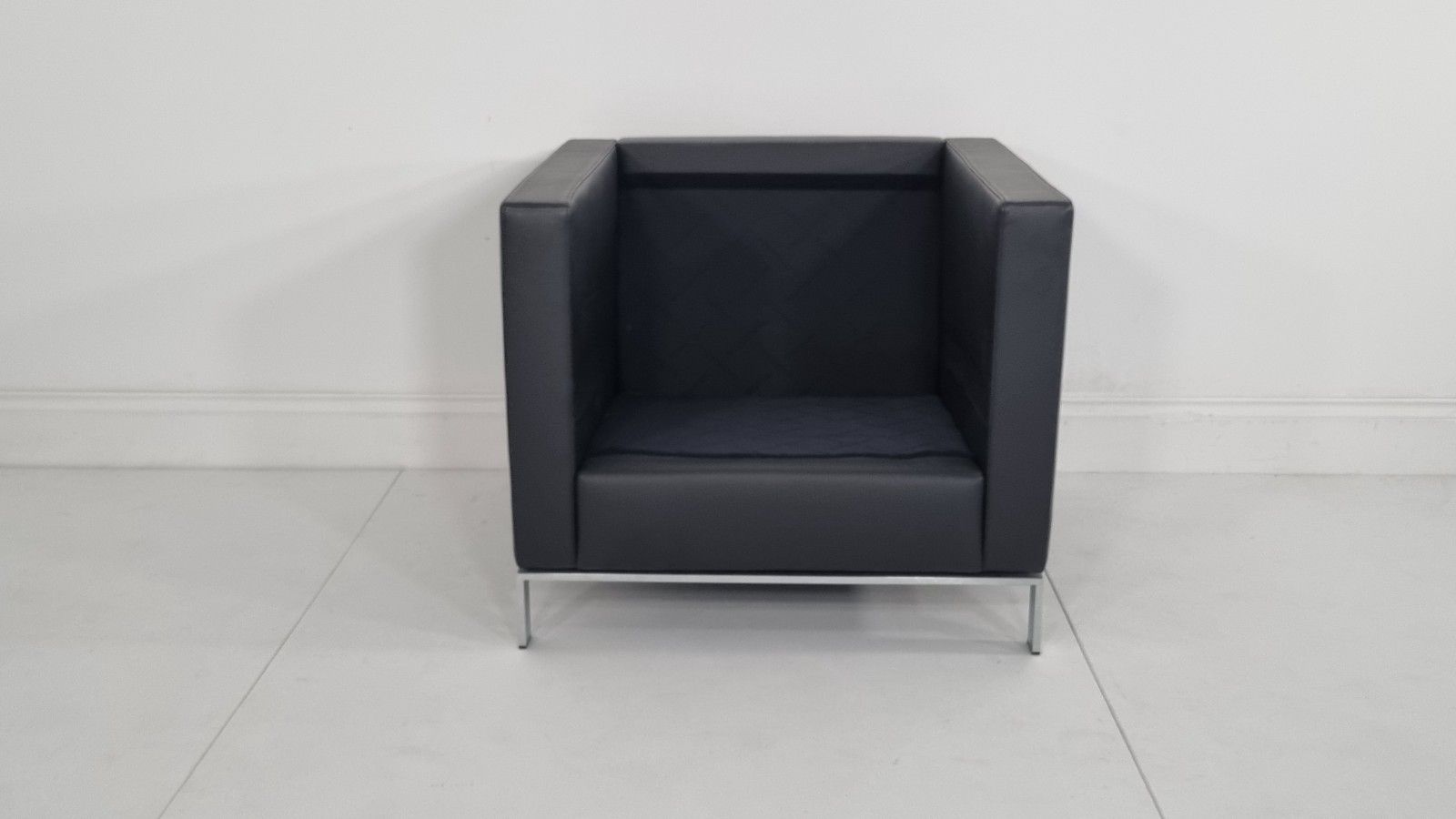 1440.0 Walter Knoll Foster 500 Armchair In Black Leather Excellent Condition #2 photo