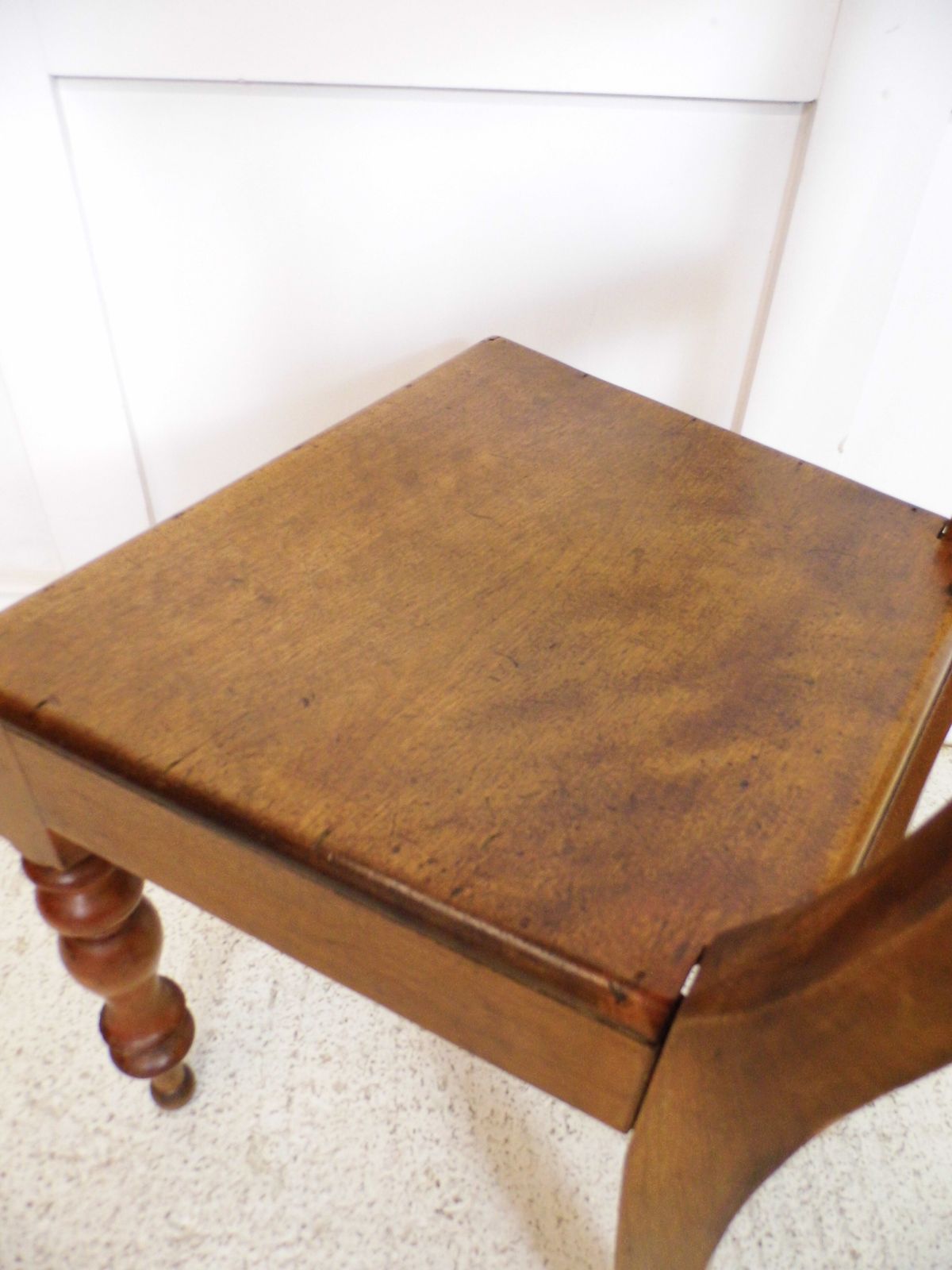 photo furniture Antique Victorian Mahogany Bar Back Side Hall Dining Chair Turned Front Legs