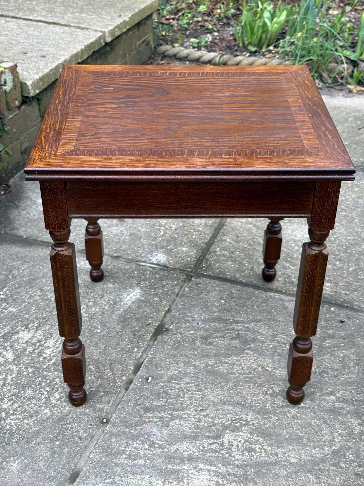 Top Quality 1980s Side Table With Attractive Veneered Detail And Neo Traditional Turned Legs photo Furniture