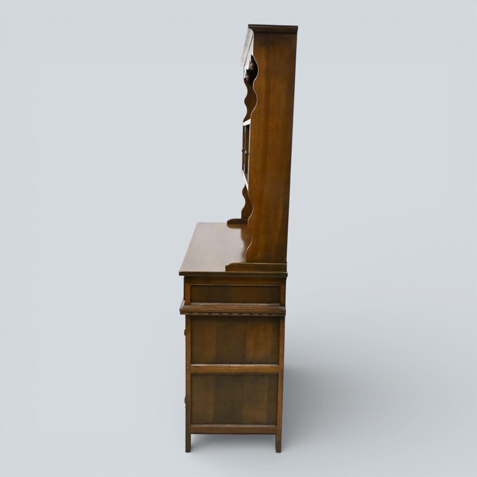 Old Charm Oak Dresser In Light Oak Finish Sideboard Display Top Free Uk Delivery photo for sale