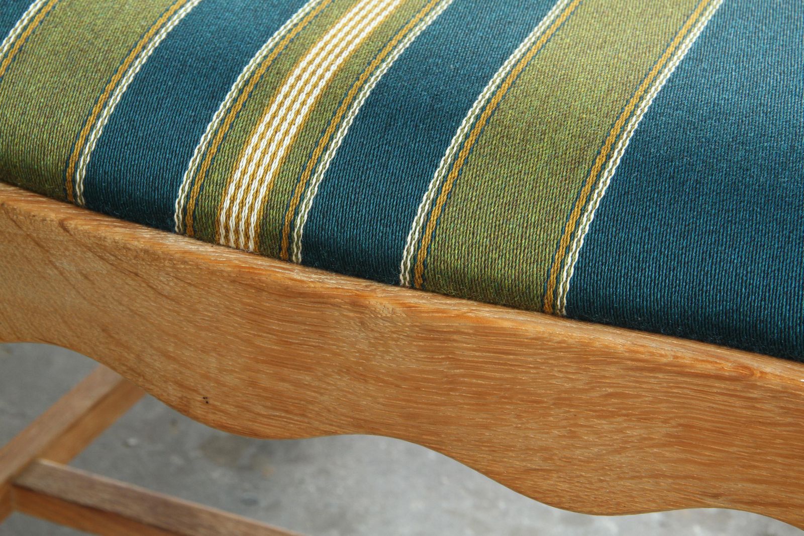 photo buy Pair Of Vintage Brutalist Oak Razorblade Armchairs By Henning Kjærnulf, 1960s