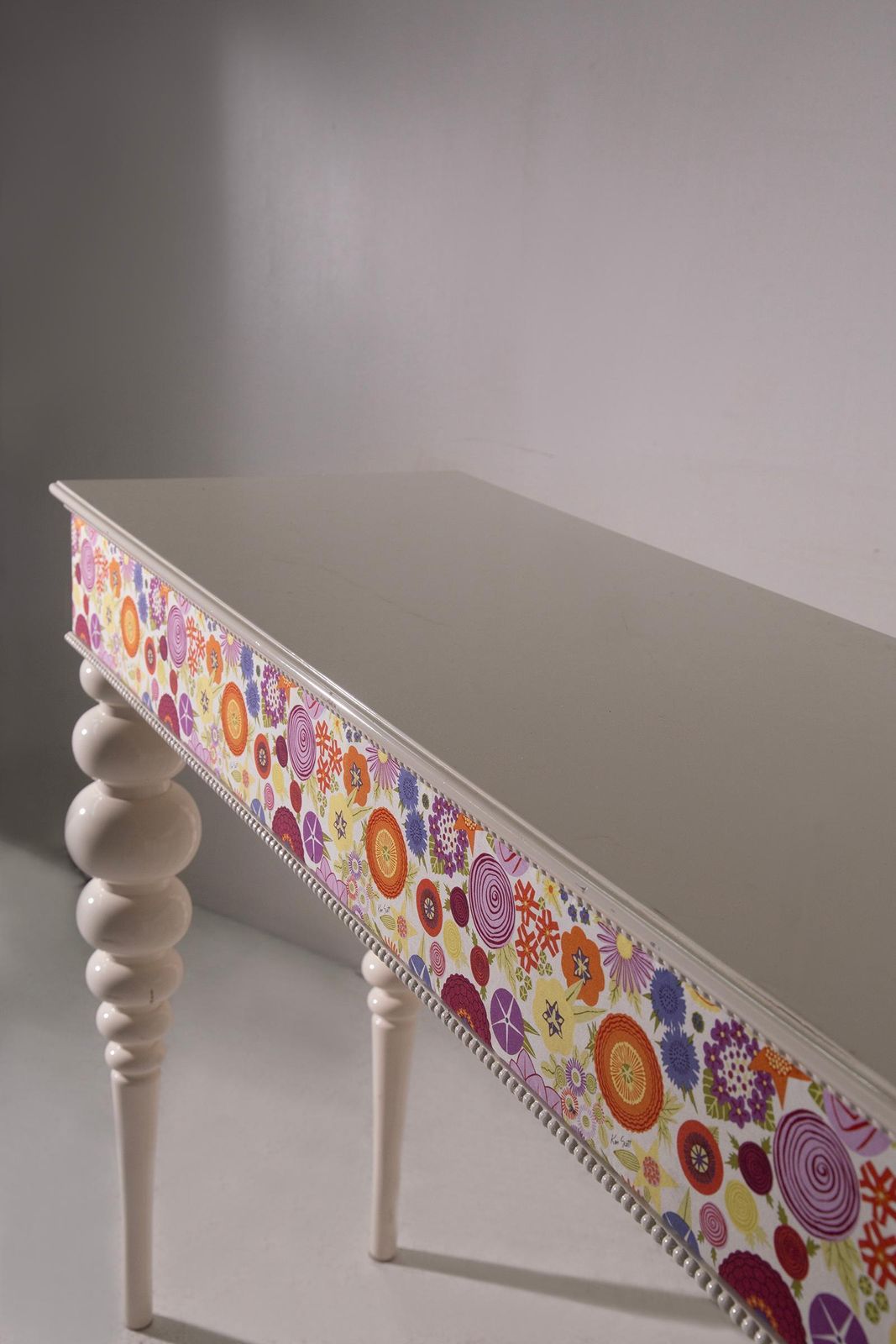Italian Space Age Cocktail Console By Ken Scott With Original Fabric photo vintage