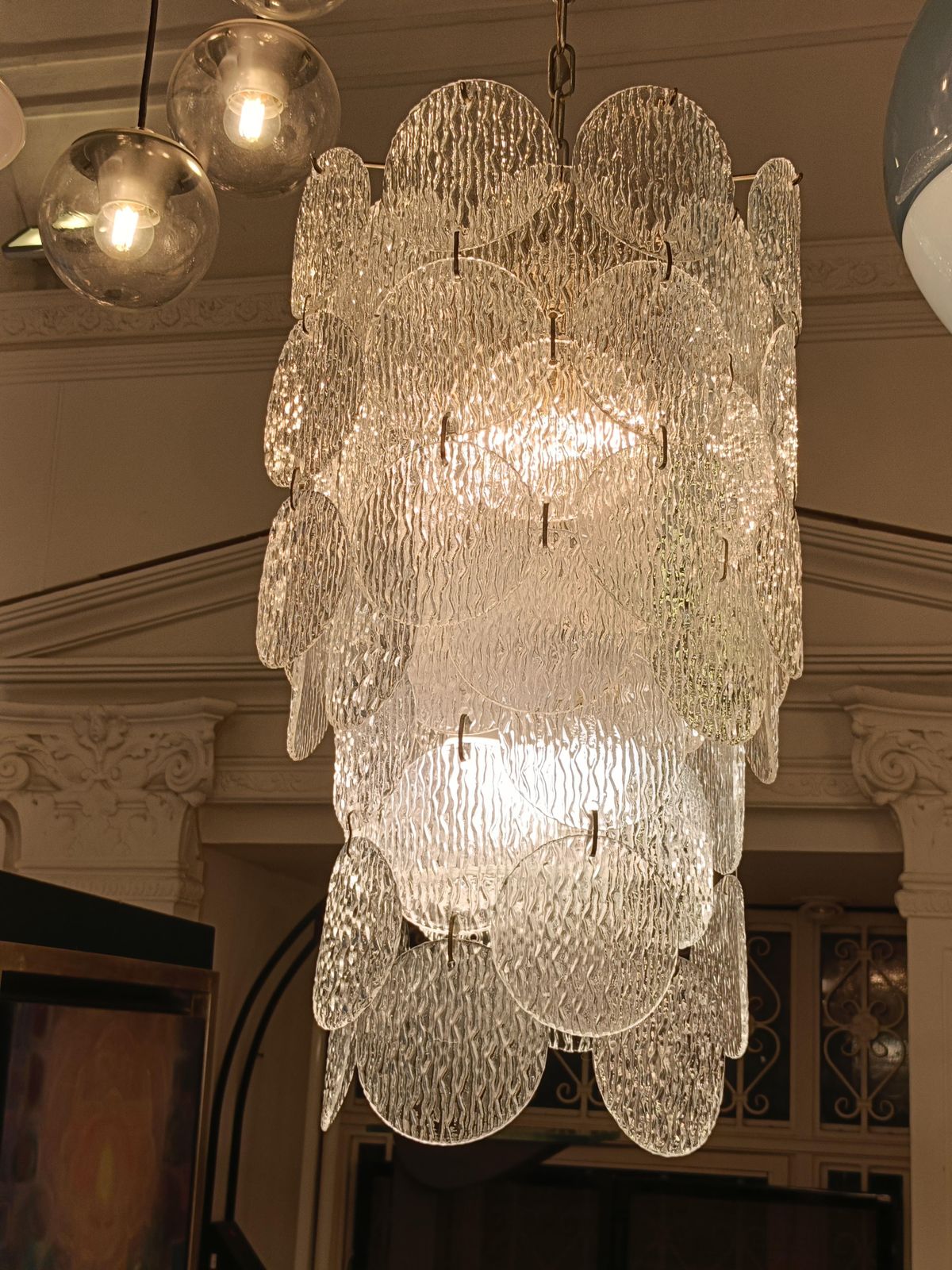 photo furniture Gino Vistosi "Torcello" Murano Glass Disk Chandelier, Italy 1960s
