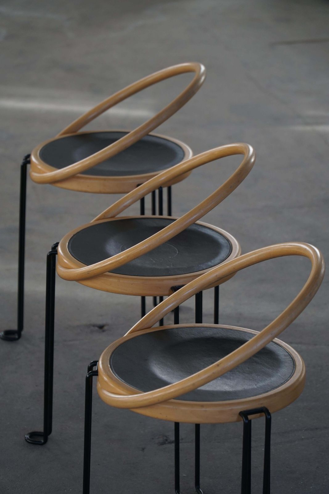 photo vinterior Set Of 4 Sculptural “Oblado” Dining Chairs By Børge Lindau, Swedish Modern, 1980
