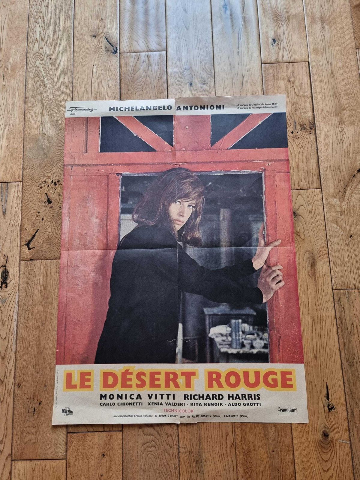 Franse Filmaffiche – Le Desert Rouge – Vintage 1964