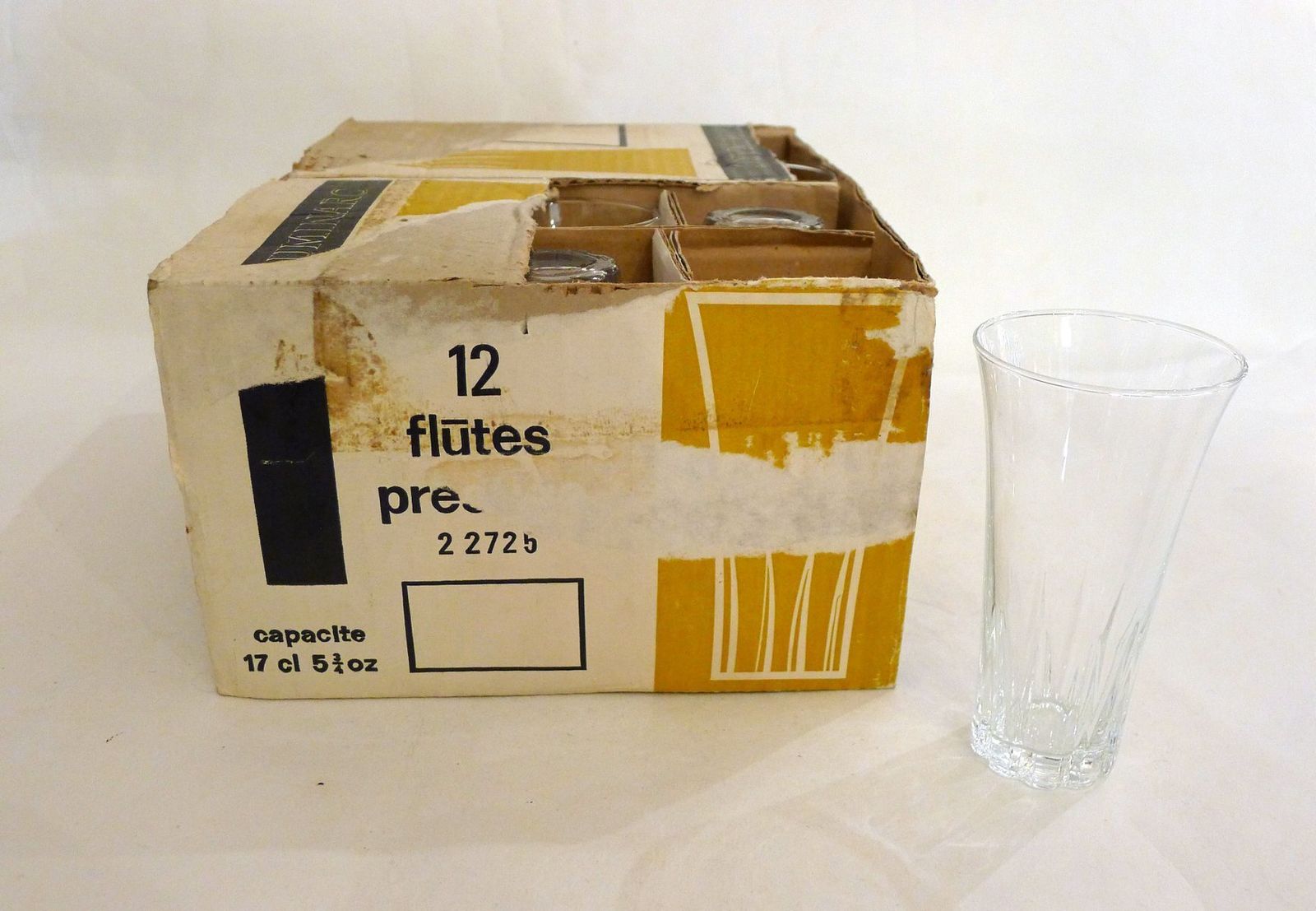Glass Flute Glasses From Luminarc, France, 1970s, Set Of 12 photo vinterior