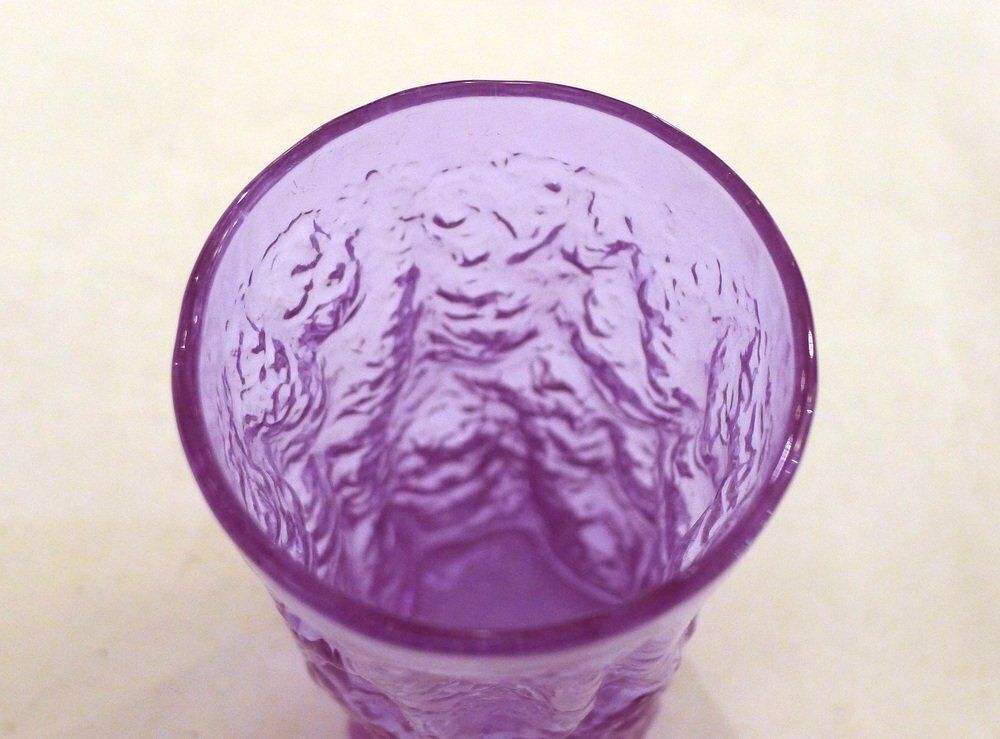 Bark Relief Goblet Vase In Mauve Glass By Geoffrey Baxter, 1960s photo 80.0