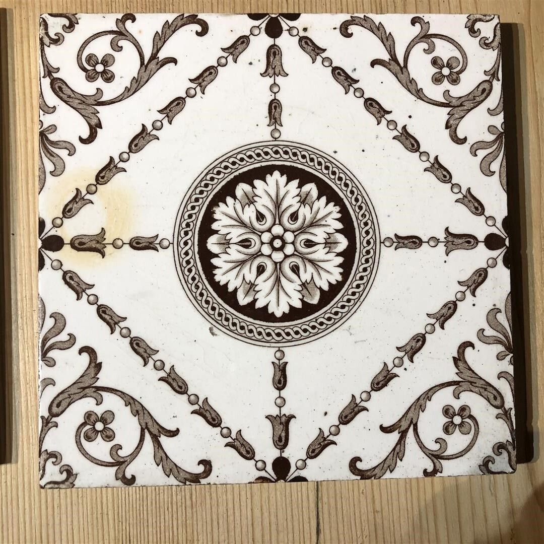 Set Of 5 Antique Minton Fireplace Tiles Brown And White Geometric Floral Design (102) photo for sale
