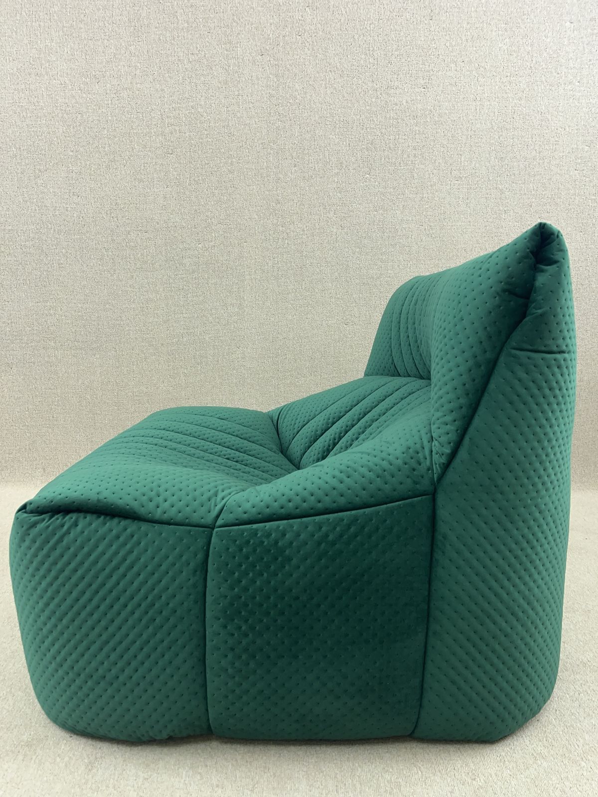 Armchair Chair Settee One Seater Green Velvet Aralia From Ligne Roset photo vintage