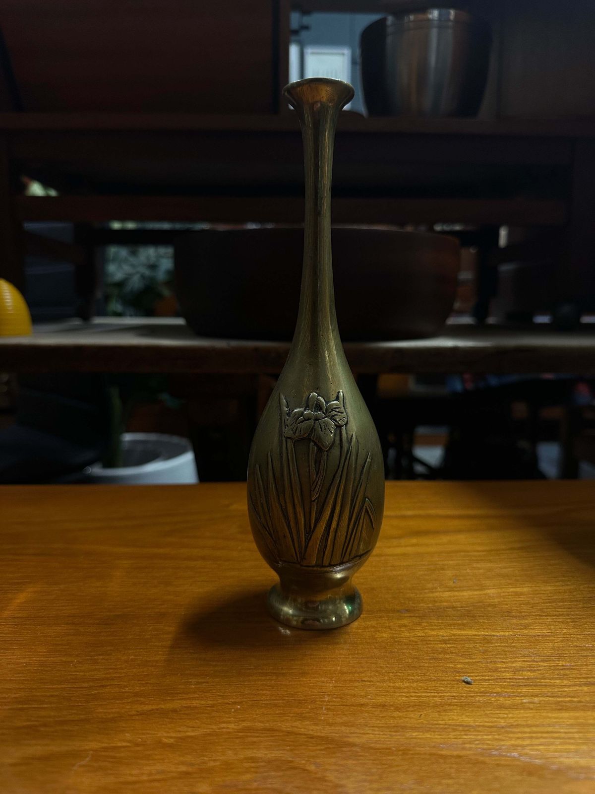 Arts & Crafts Repoussé Iris Solifleur Vase In Brass – United Kingdom, Circa 1900