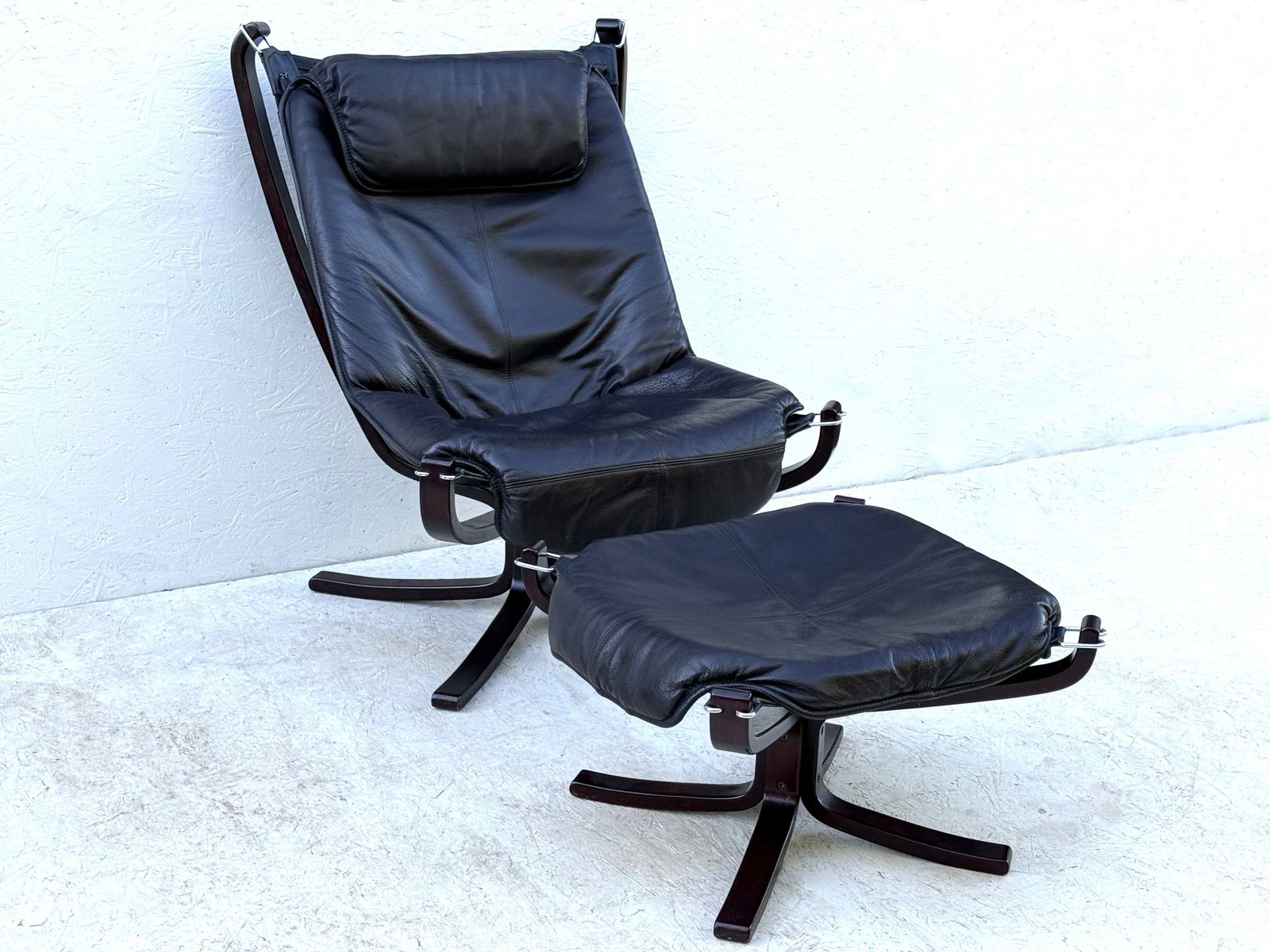 Falcon Chair And Footstool By Sigurd Ressel photo vinterior