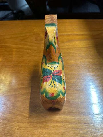 Nils Olsson Hand Carved Dala Horse In Natural Pine  Nusnäs Sweden Late 20th Century photo for sale