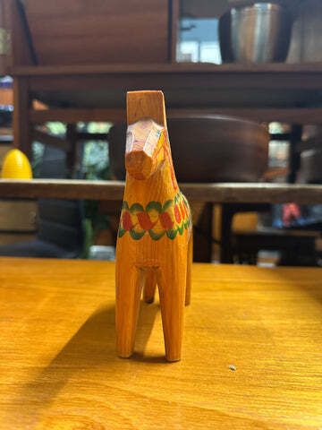 Nils Olsson Hand Carved Dala Horse In Natural Pine  Nusnäs Sweden Late 20th Century photo 95.0