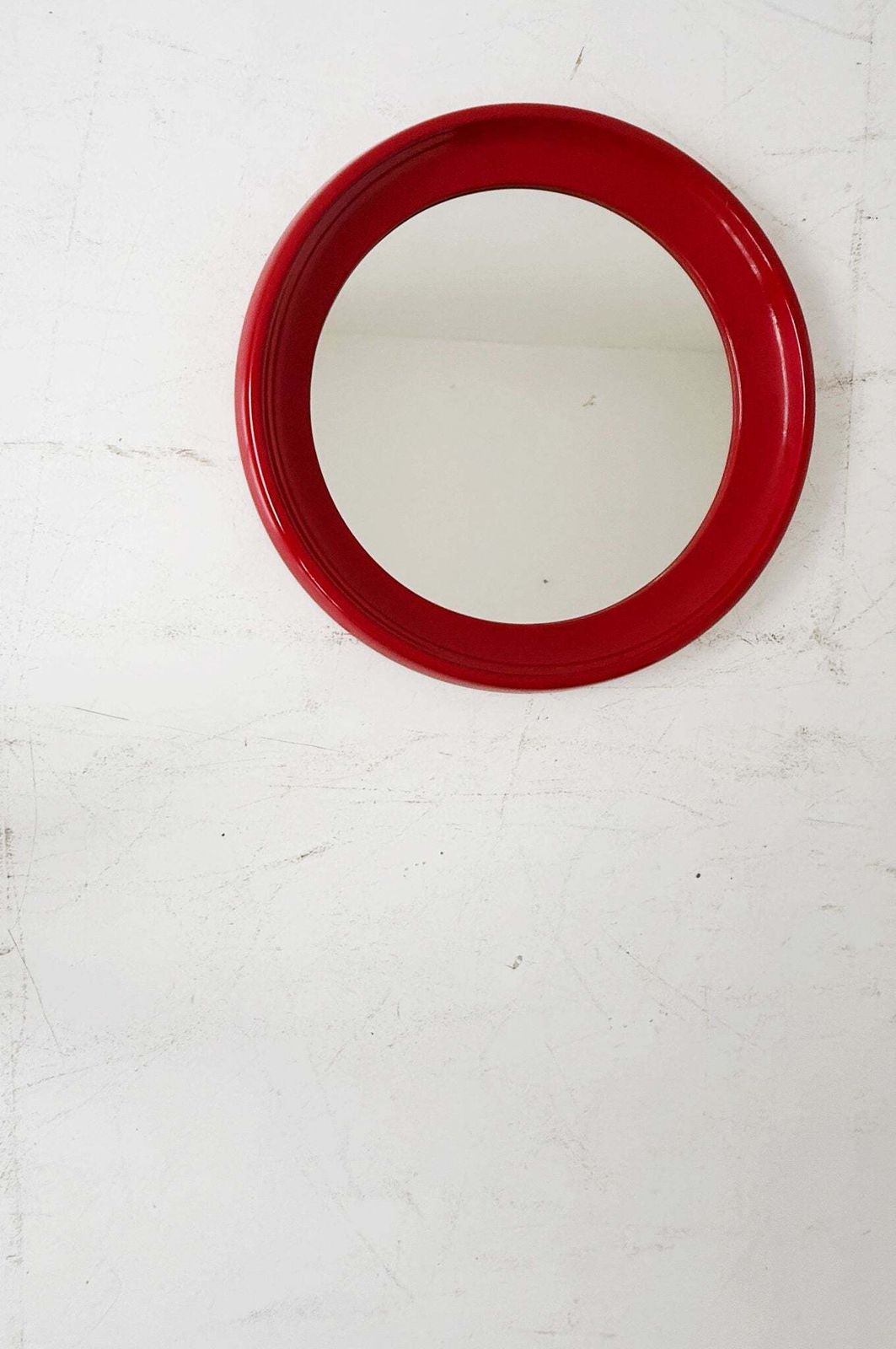 Round Red Mirror With Lacquered Wooden Frame