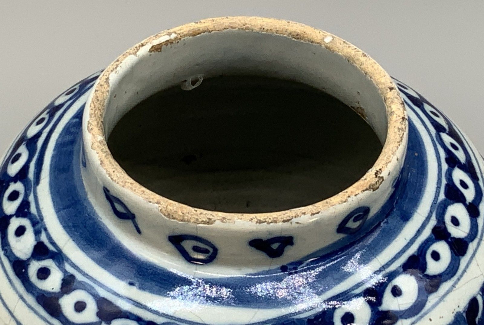 Home Decor A Circa 1700 Dutch Delft Chinoiserie Blue & White Vase Antique Faience Delftware photo