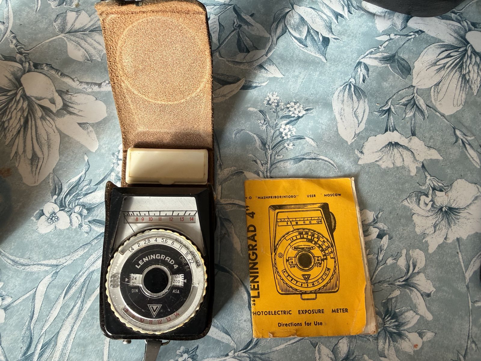 Vintage Asgahi Pentax Sv 35mm Slr Camera Complete With Period ( British Grand Prix Stickers)  Case, Exposure Meter And Lenses photo Home Decor