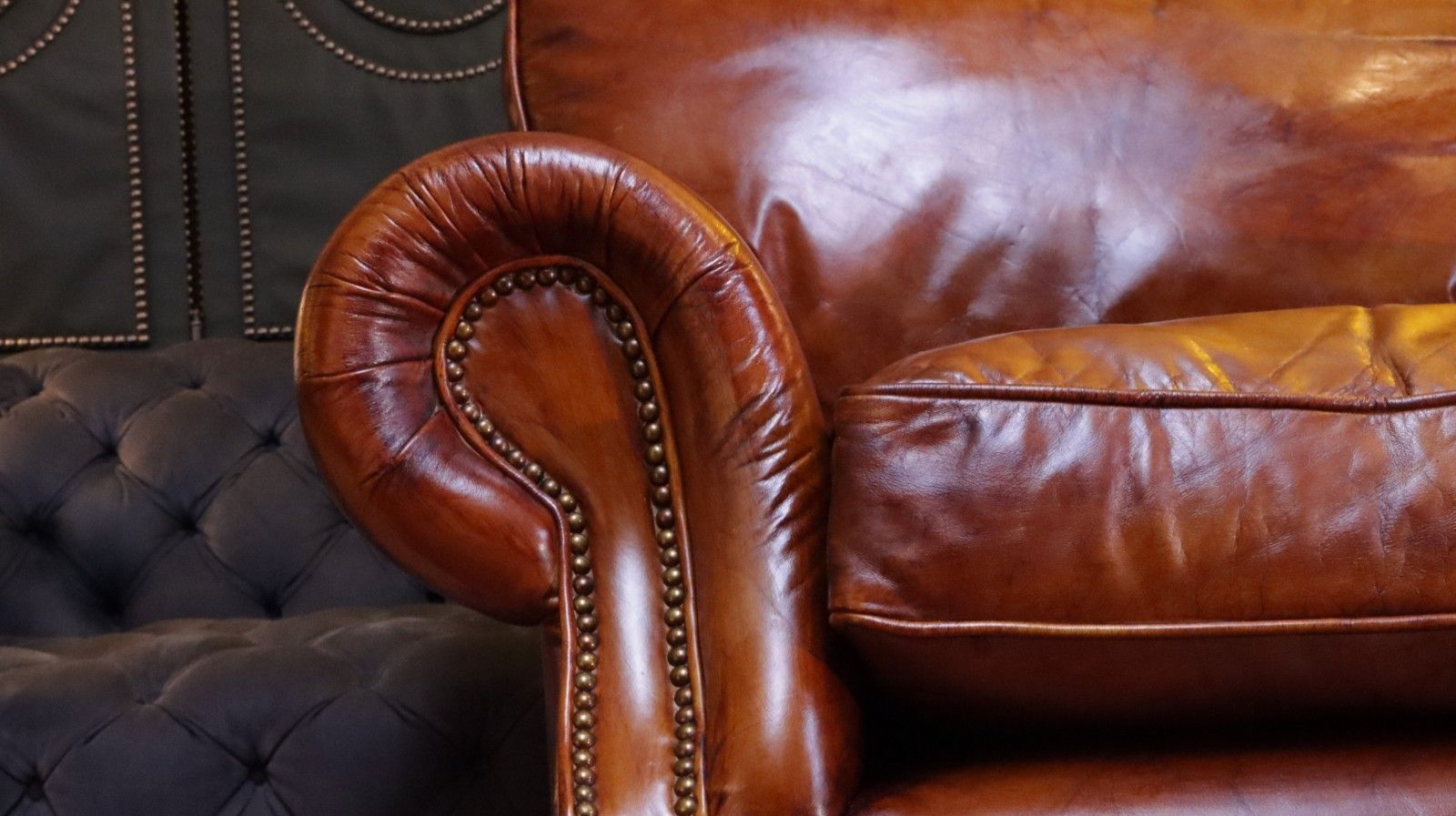 2000.0 Stunning Timothy Oulton Balmoral Cigar Club Leather Armchair Antique Whisky 🚚🚚 photo