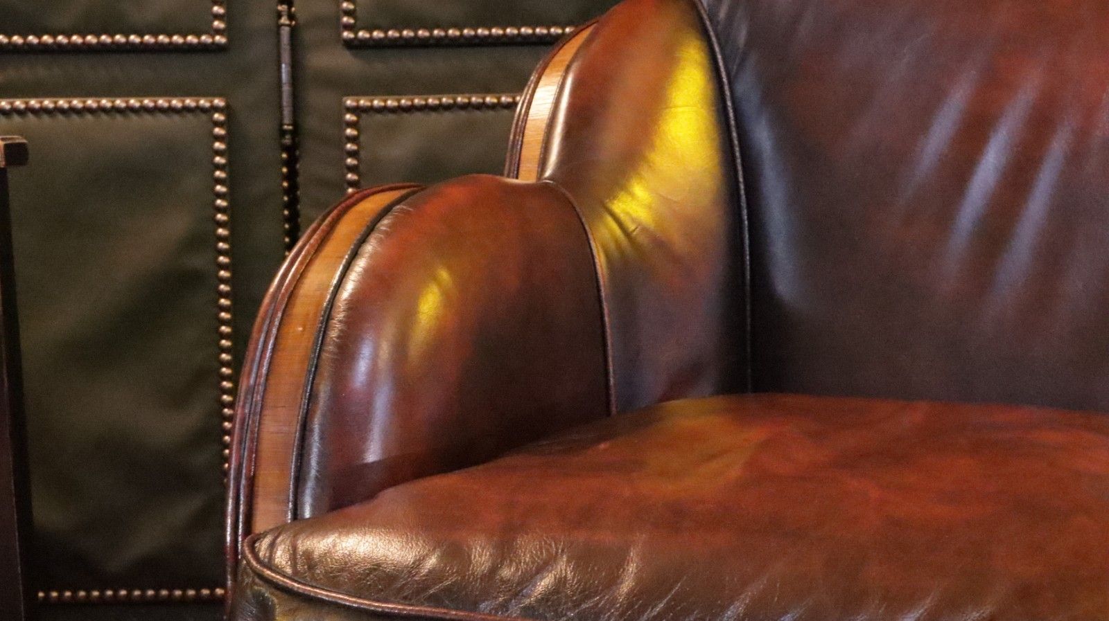 Furniture Superb Harry And Lou Epstein Cloud Leather 2 Seater Club Sofa Mahogany Tan Del🚚 photo