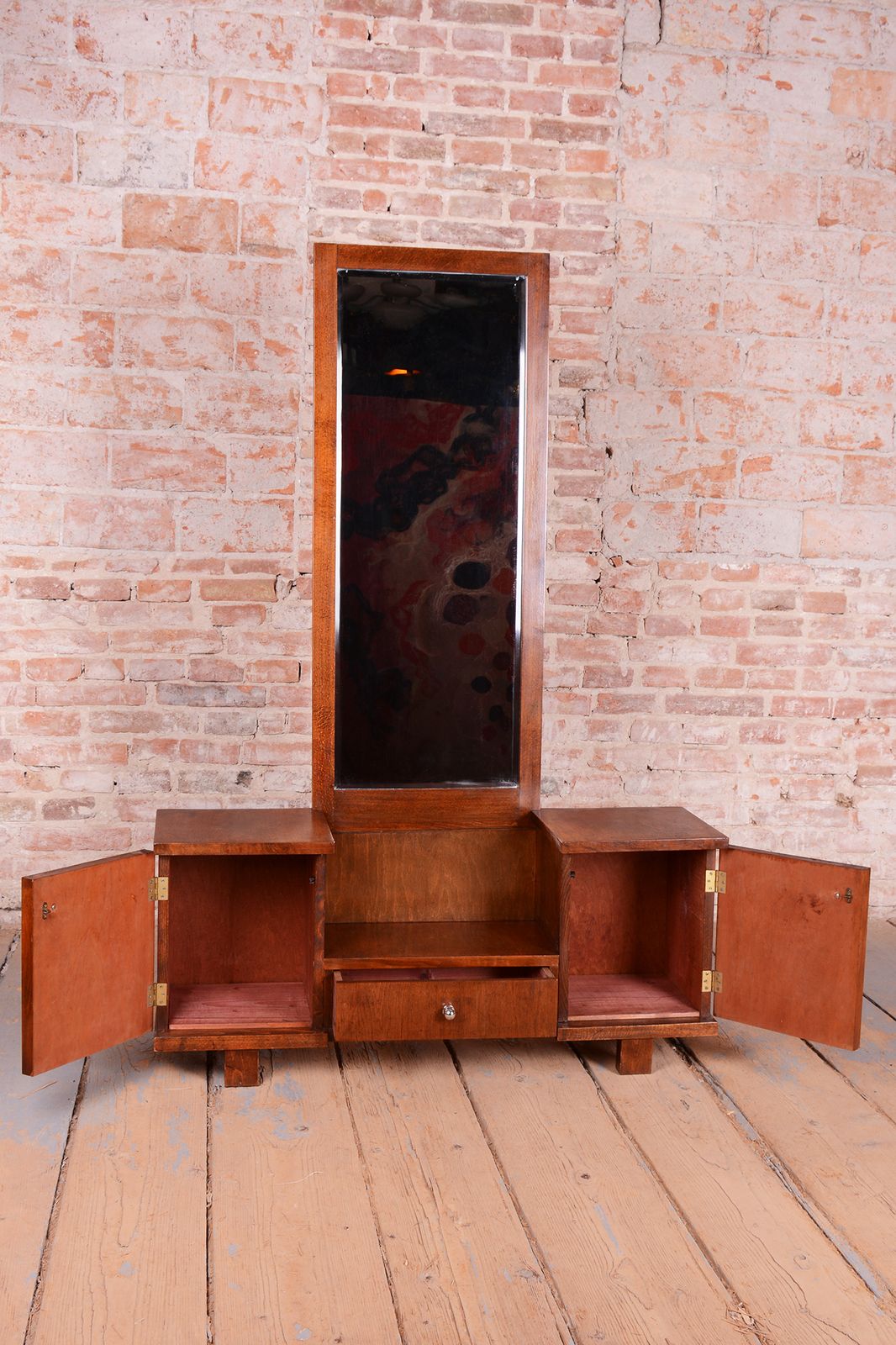 Restored Art Deco Dressing Table, Walnut, Beveled Mirrored Glass, Czech, 1930s photo vinterior