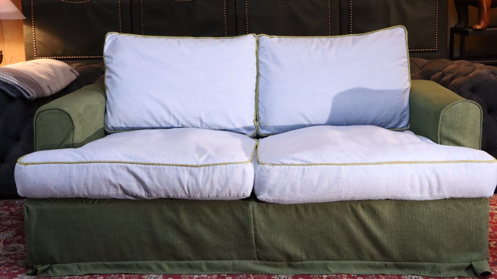 photo vintage Stunning William Yeoward 2 Seater Sofa Bed In Denim & Woven Linen Fabric Del 🚚