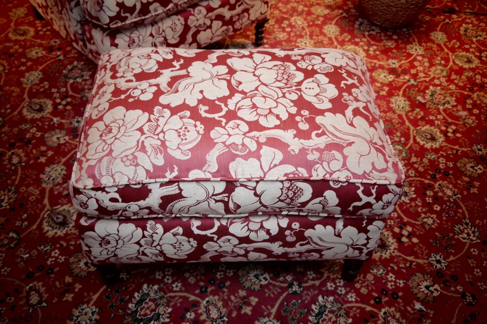 photo furniture George Smith Standard Signature Large Armchair Footstool Spice Japonais Fabric🚚