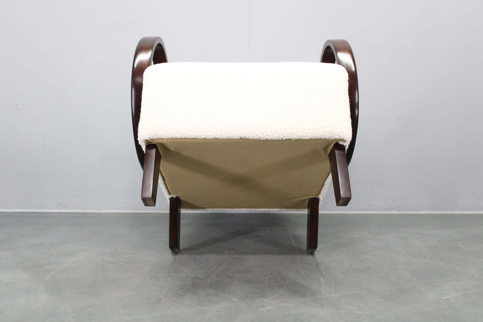 photo vinterior 1940s Art Deco Armchairs By Jindřich Halabala, Beech Wood Upholstered