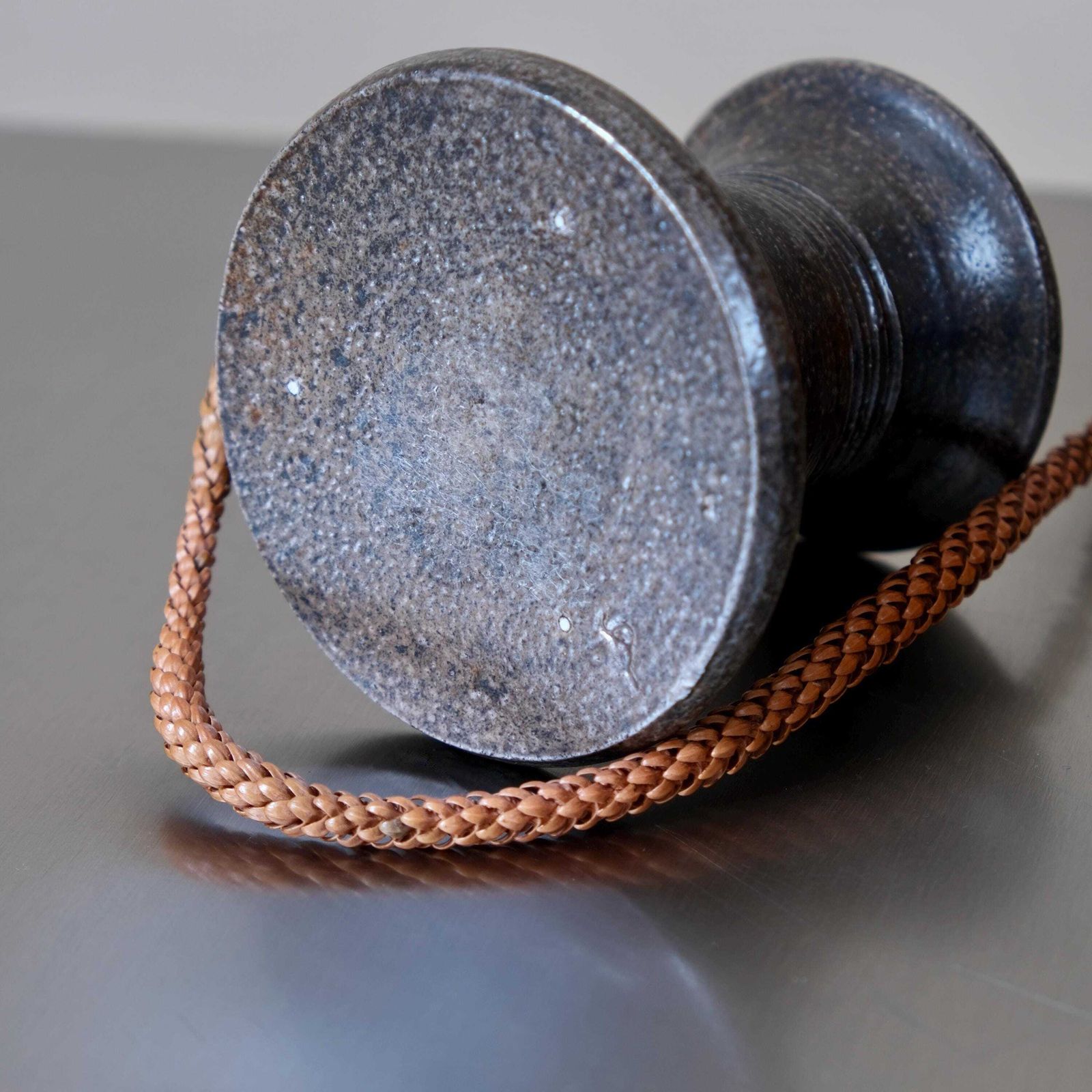 Minimalist Stoneware Candle Holder | Höganäs | Sweden | 1950s photo vinterior