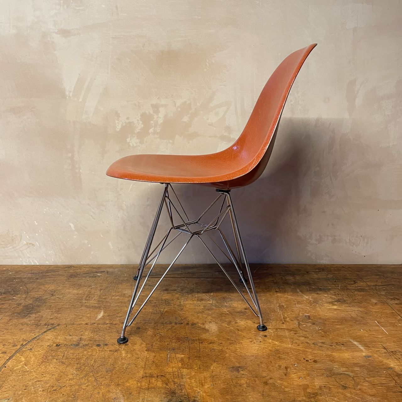 Eames Herman Miller Dsr Eiffel Base Side Chair In Terracotta photo vintage