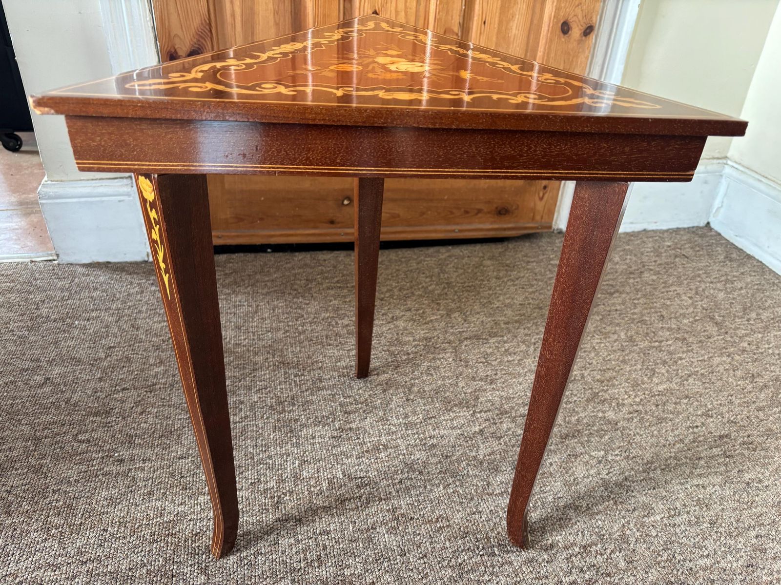 Small Italian (Sorrento) Musical Table With Storage & Swiss Musical Movement photo Furniture
