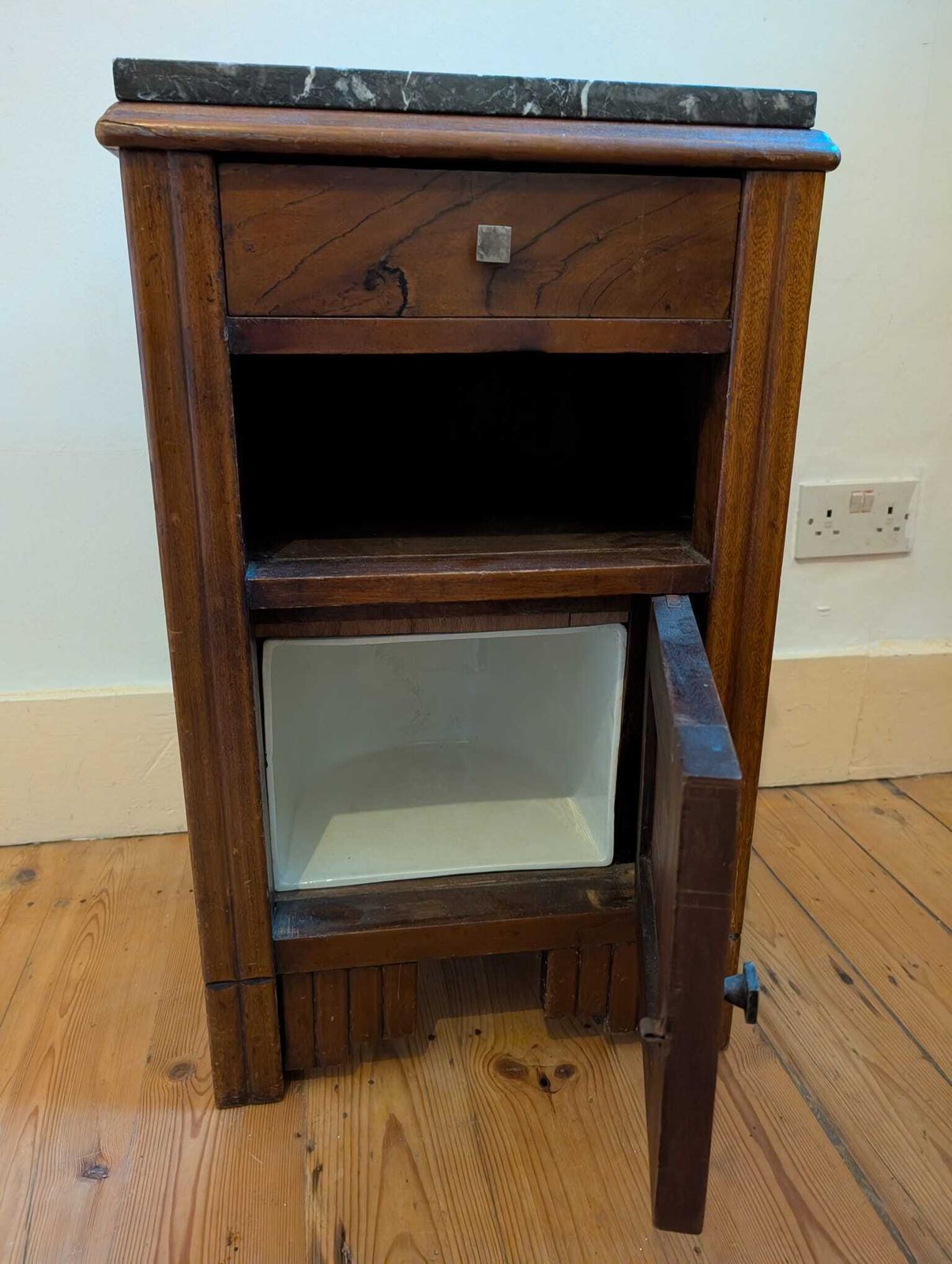 Art Deco Washstand photo furniture