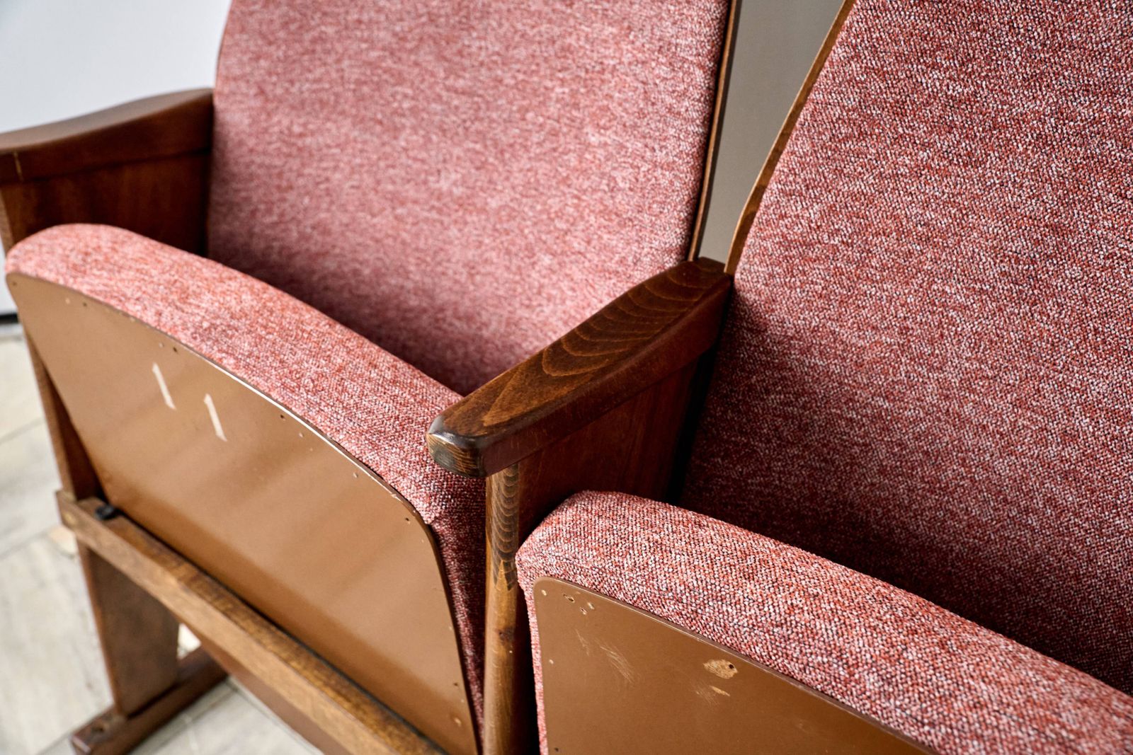 Page 1 Of 15 Vintage Red Folding Cinema Chairs, 1970s Czechoslovakia photo Furniture