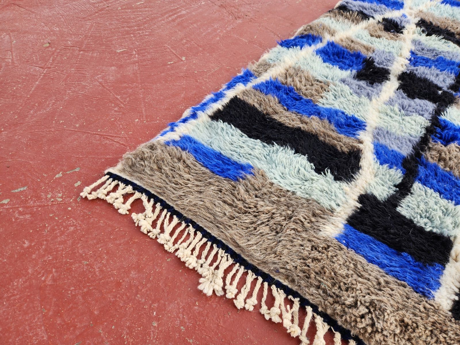 Vintage Moroccan Beni Ouarain Rug In Blue Tones – Handwoven Wool – 300 × 130 Cm photo Textiles