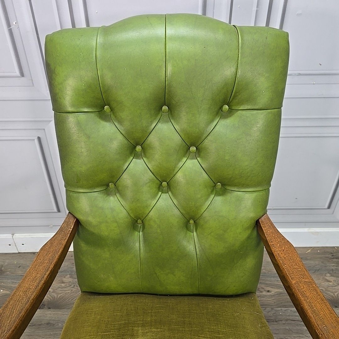 Antique Chesterfield Armchair Vintage Green  – Button Back Fabric Faux Leather photo vintage