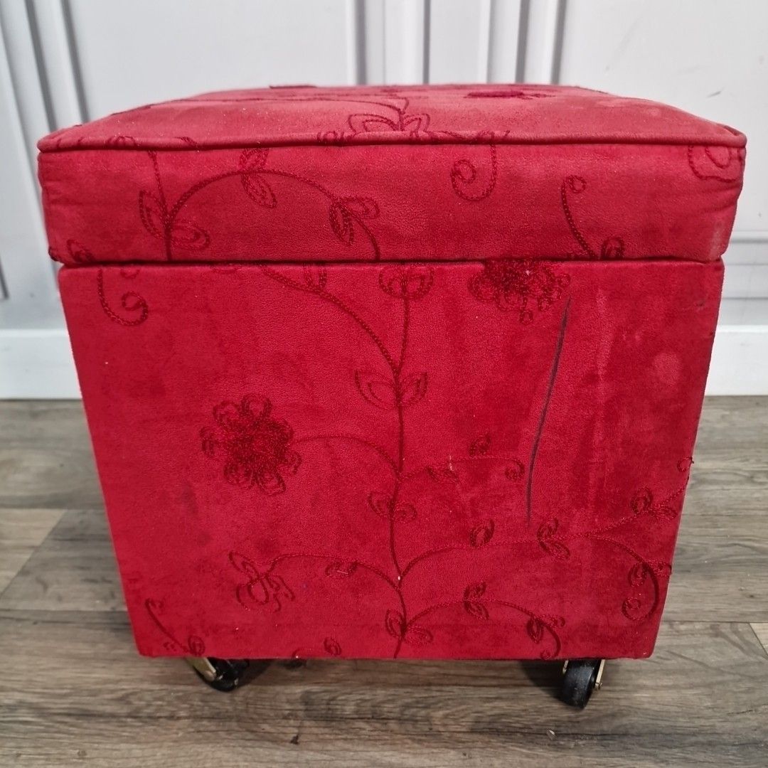 Vintage Ottoman Footstool Red Storage Foot Rest – Lift Up Lid Pouffe Retro photo for sale