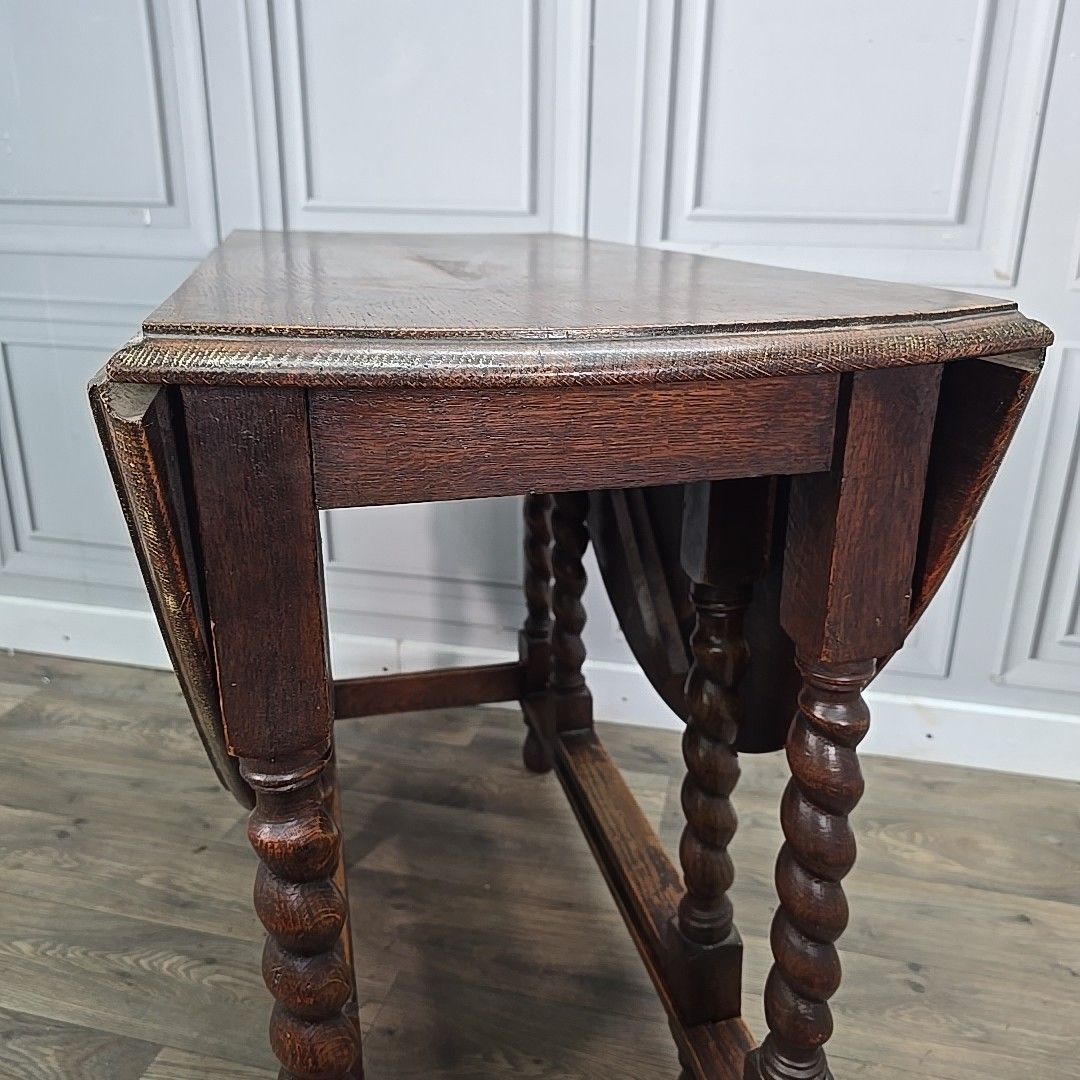 Furniture Antique Sofa Dining Table Solid Oak Barley Twist Drop Leaf Gate Leg Oval Wooden photo