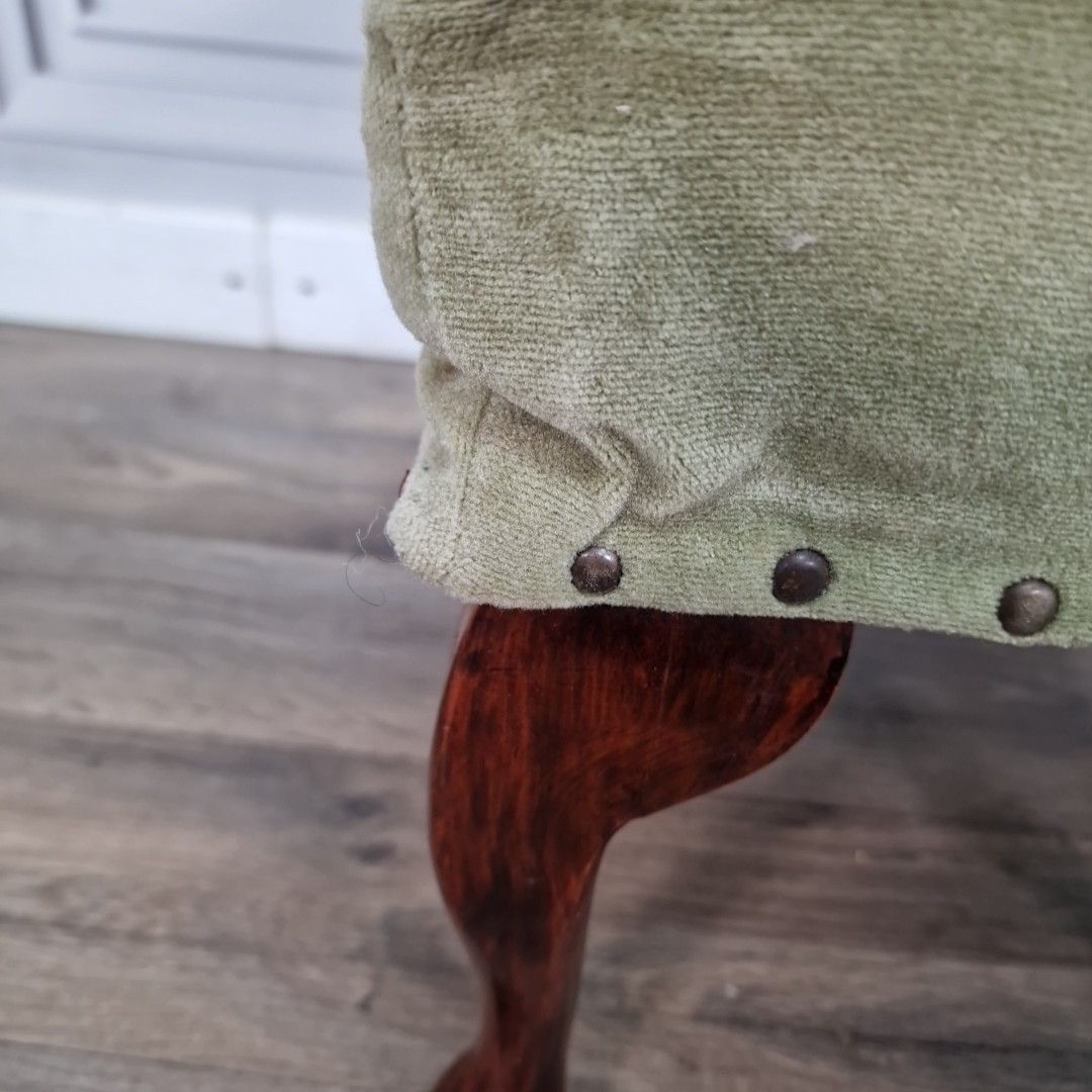 55.0 Vintage Small Footstool – Upholstered Top Queen Anne Style Foot Rest Antique photo