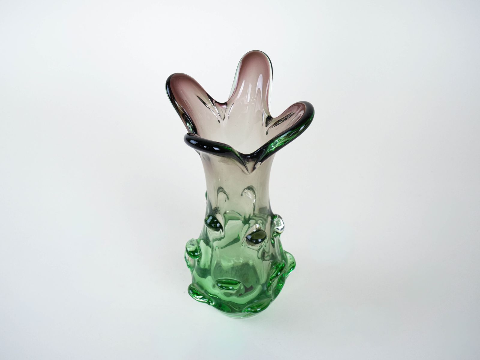photo furniture Groene Vaas, Murano Glas, Ca. Jaren 1960, Gemaakt In Italië