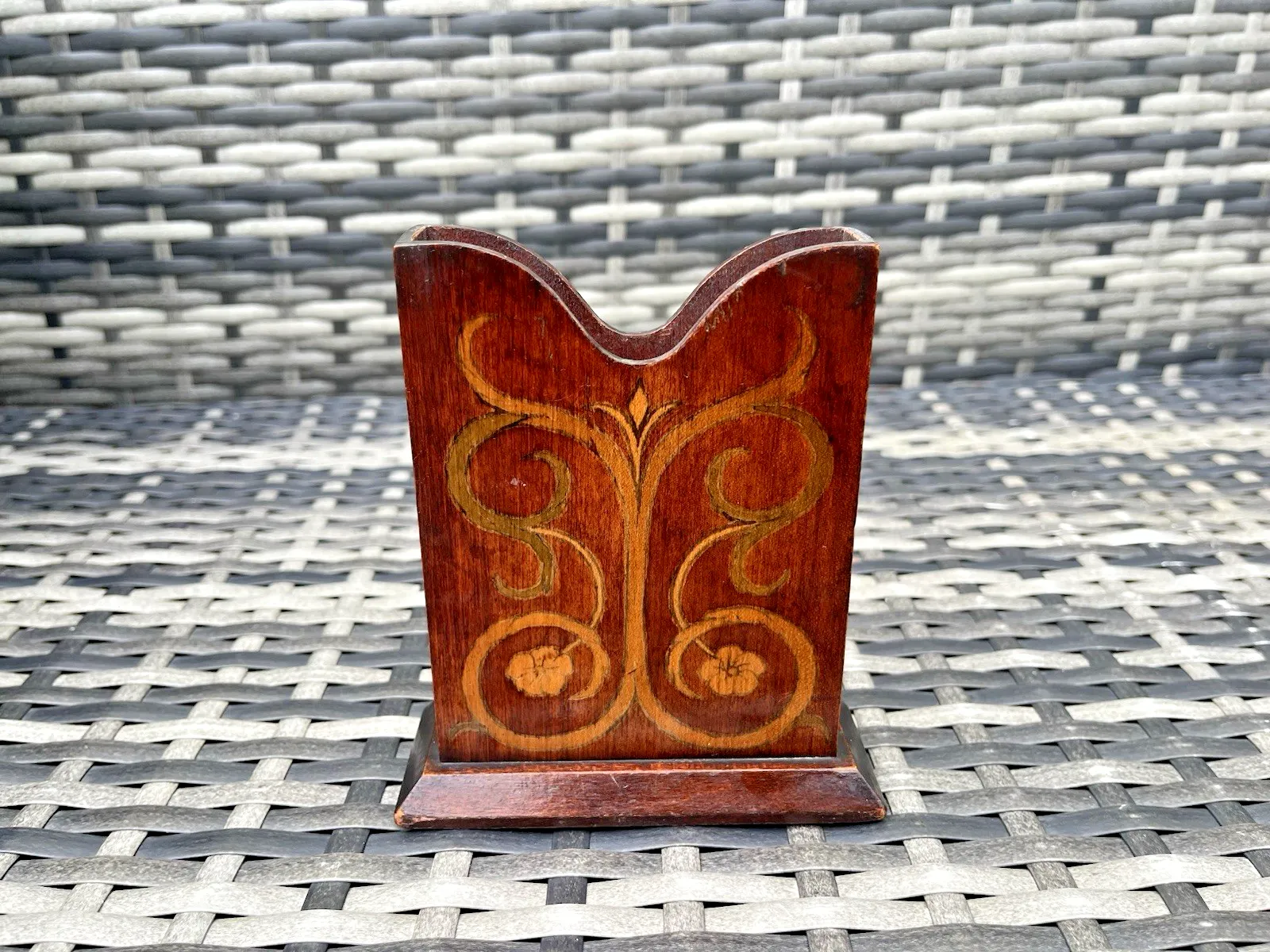 Antique Edwardian Art Nouveau Wooden Pokerwork Floral Desk Office Letter Rack photo vinterior