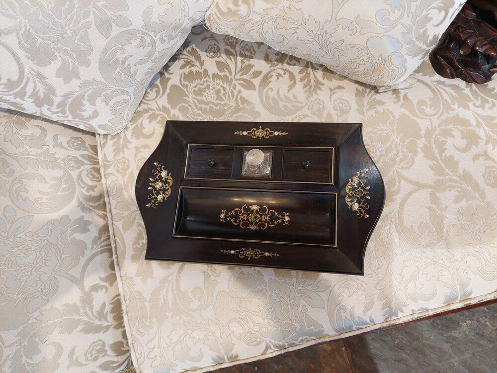 Mid 19thc Coramandel Inkwell Stand/Desk Tidy photo furniture