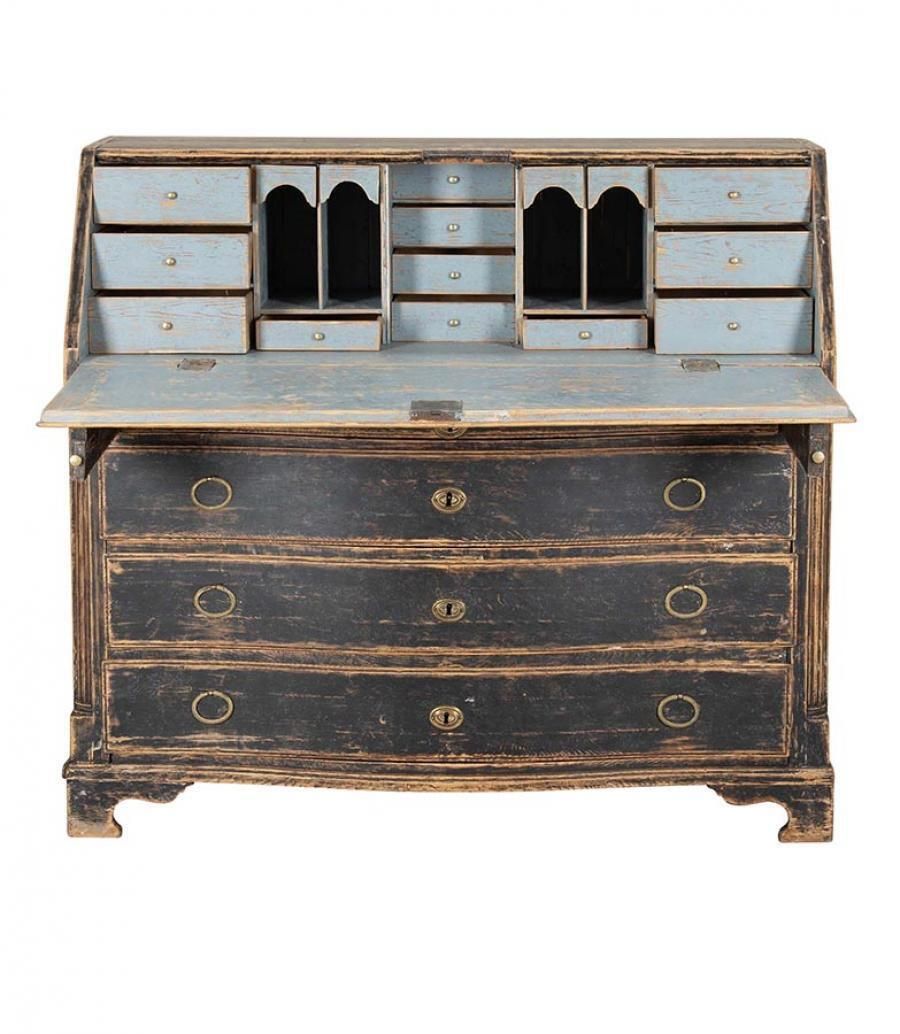 19th Century Black Swedish Bureau photo vinterior
