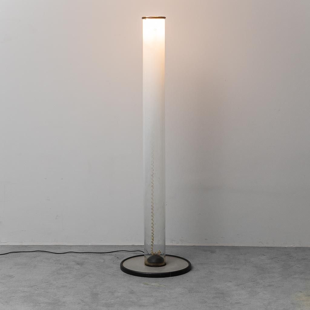 “Pila” Floor Lamp By Giusto Toso For Leucos Italia, 1960s, Vintage, Modern Antiques photo for sale