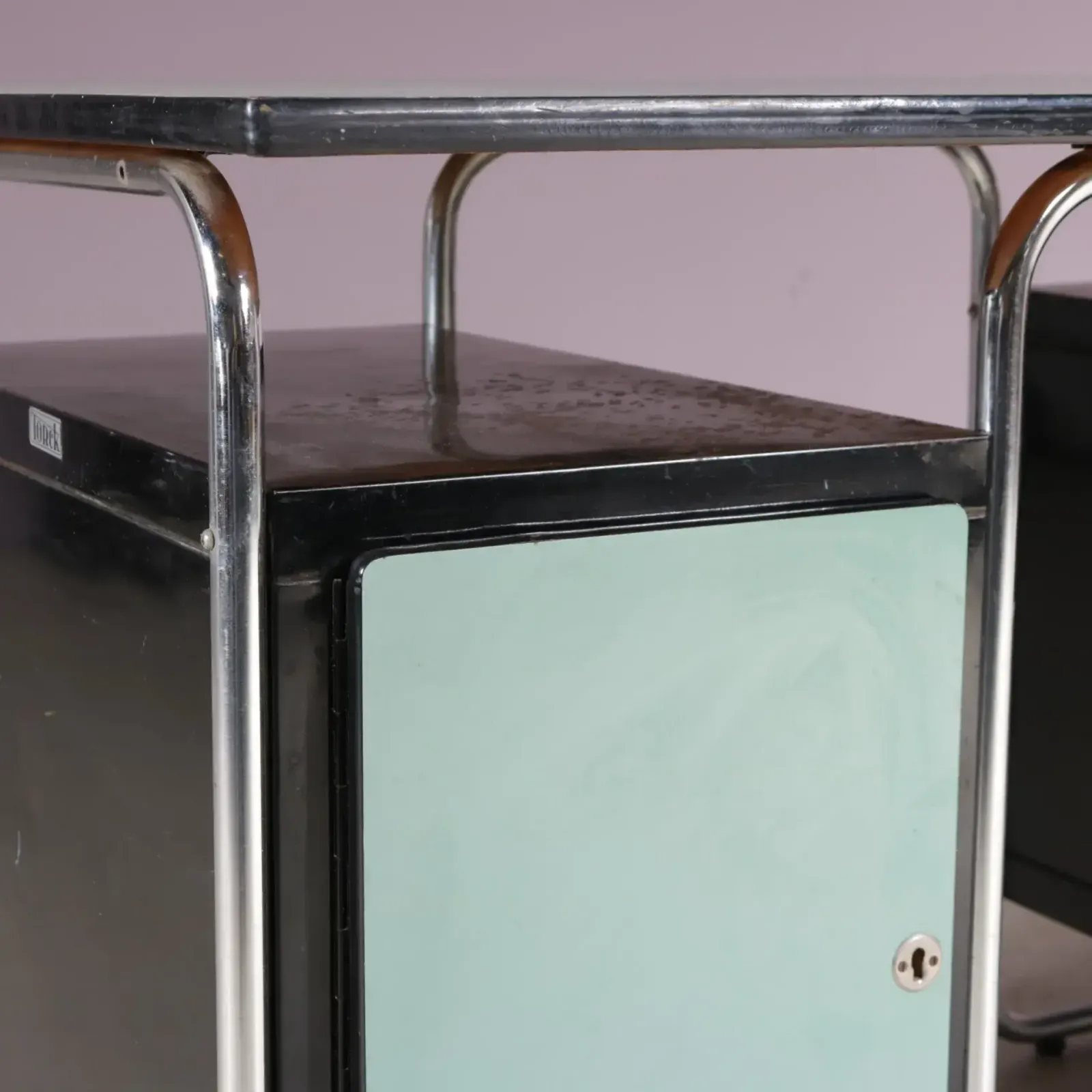 photo furniture 1950s Bauhaus Style Desk By Torck, Belgium
