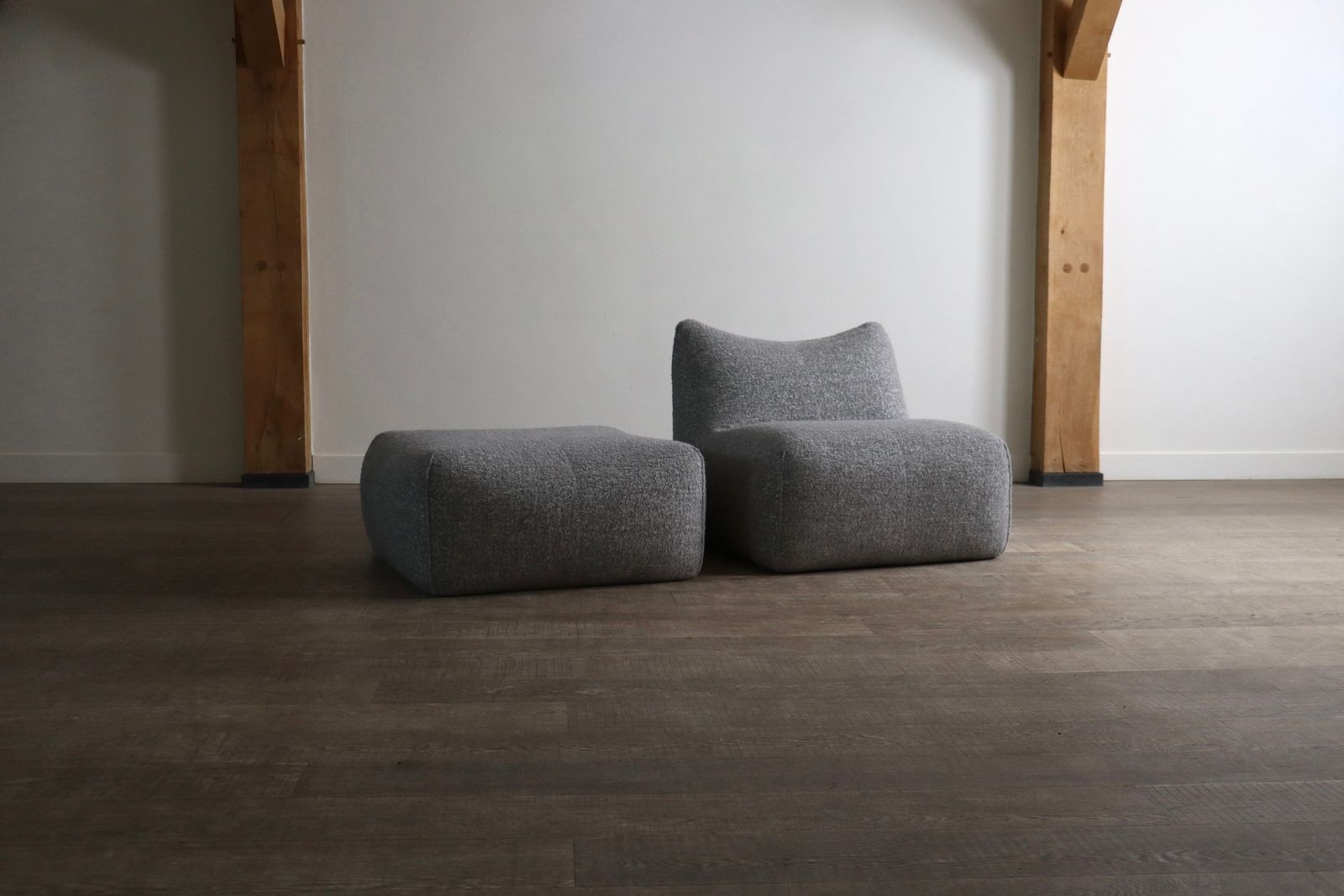 Le Bambole Lounge Chair Met Ottoman In Bouclé Van Mario Bellini Voor B&B Italia, Jaren 1970 photo 4850.0
