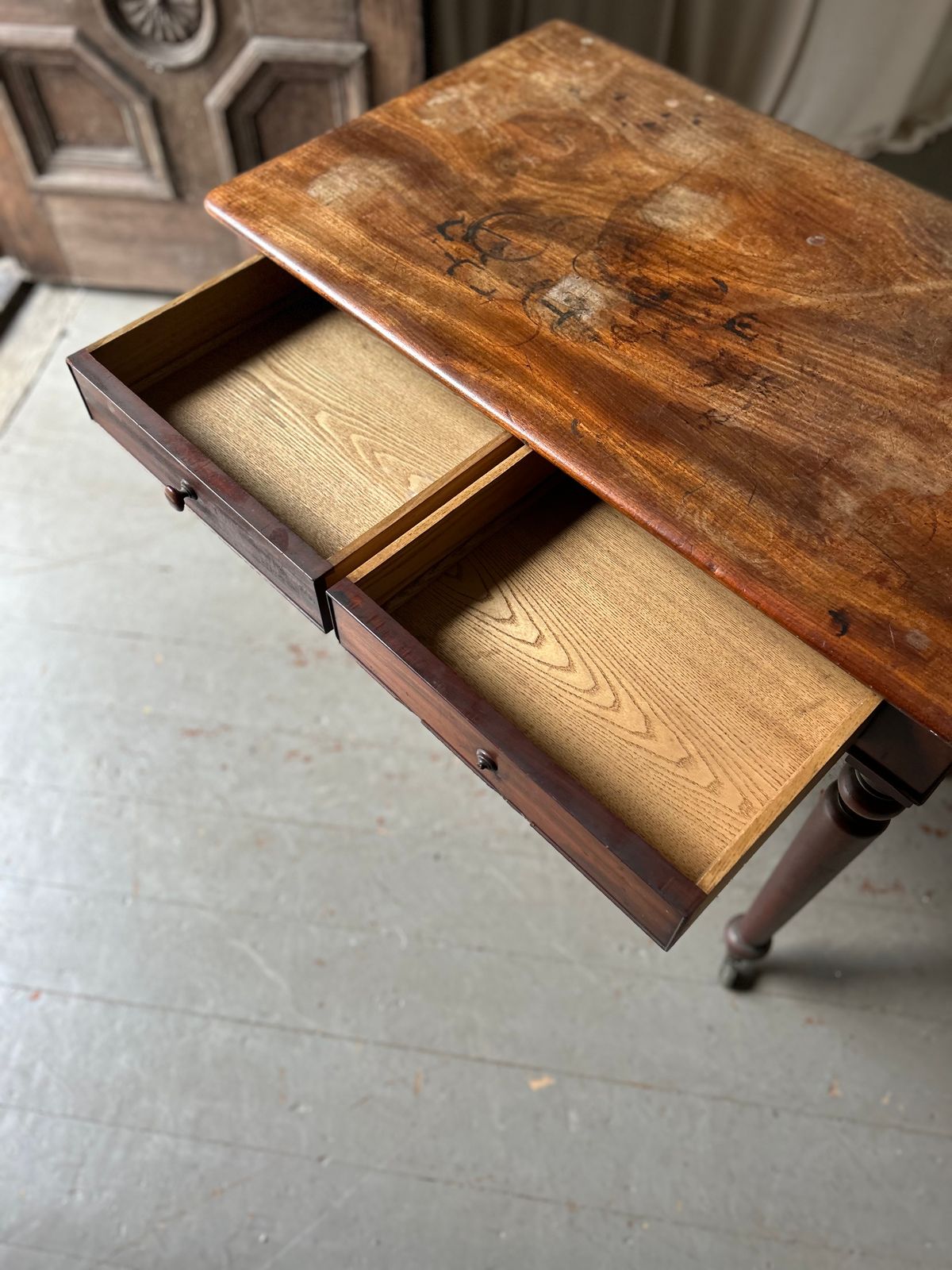 2800.0 Rare Pair Of 19th Century Country House Writing Tables photo