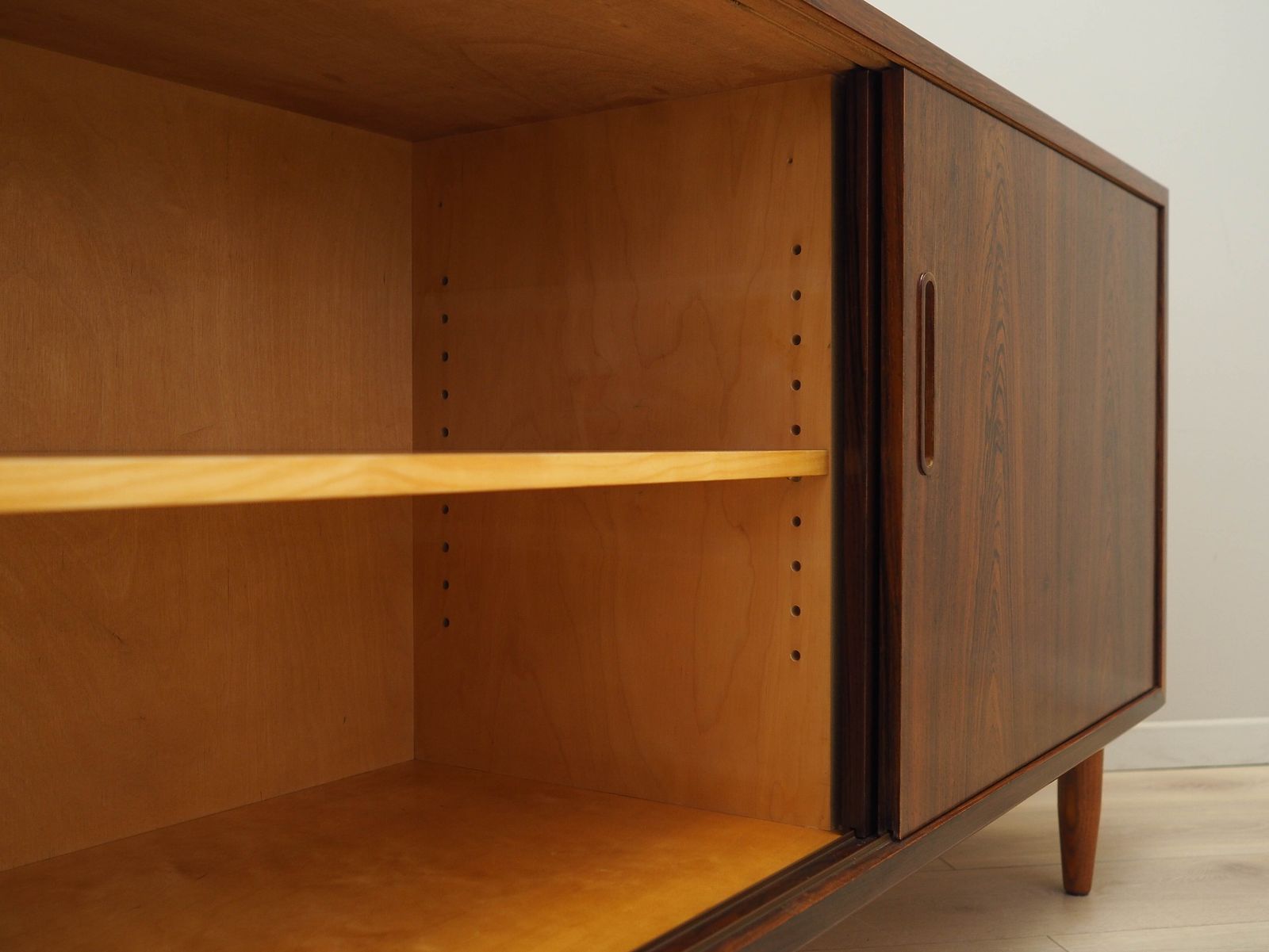 photo vinterior Vintage Cabinet, Danish Design, 1970s, Manufacturer: Hundevad