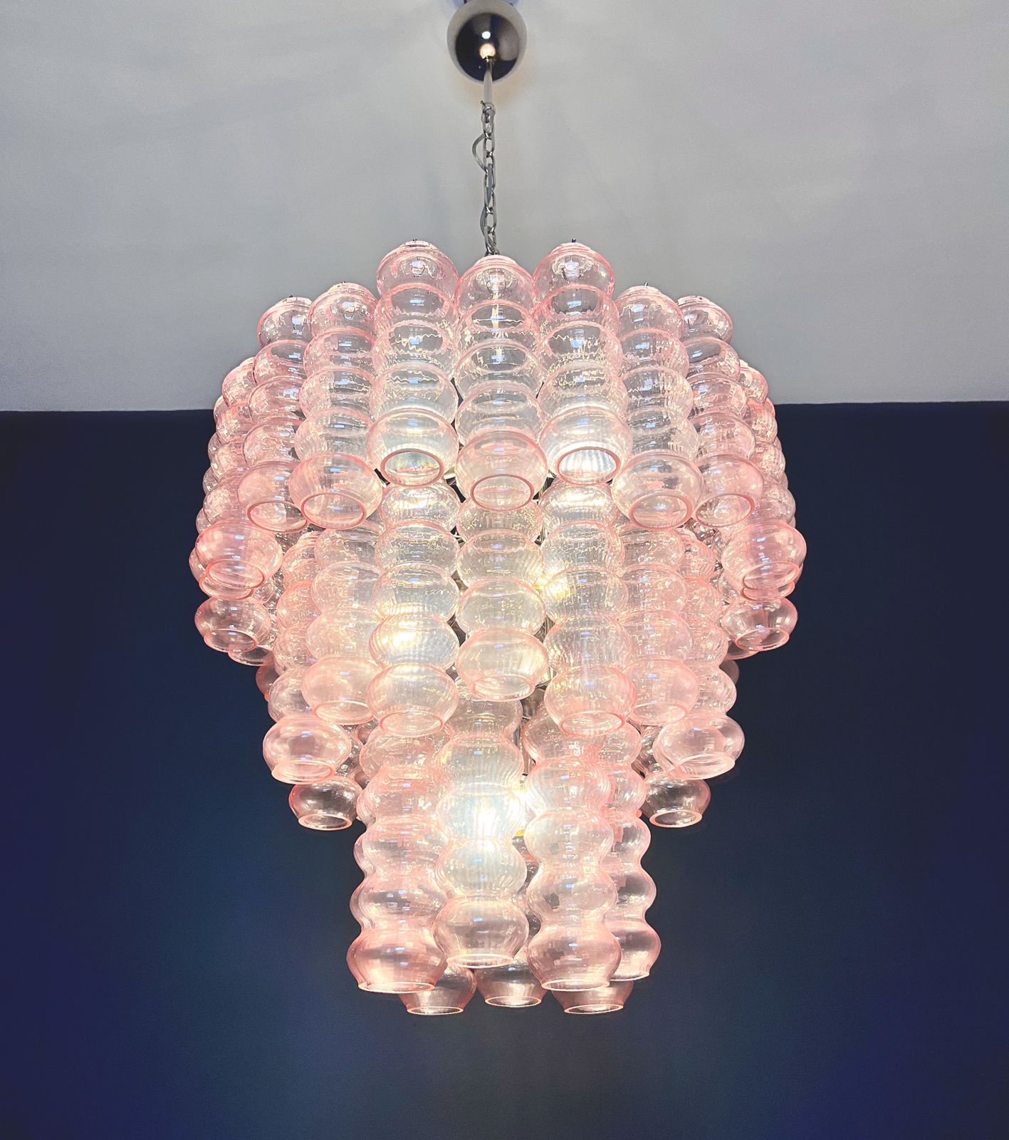 photo vintage Three Tier Murano Glass Tube Chandelier   48 Pink Glasses