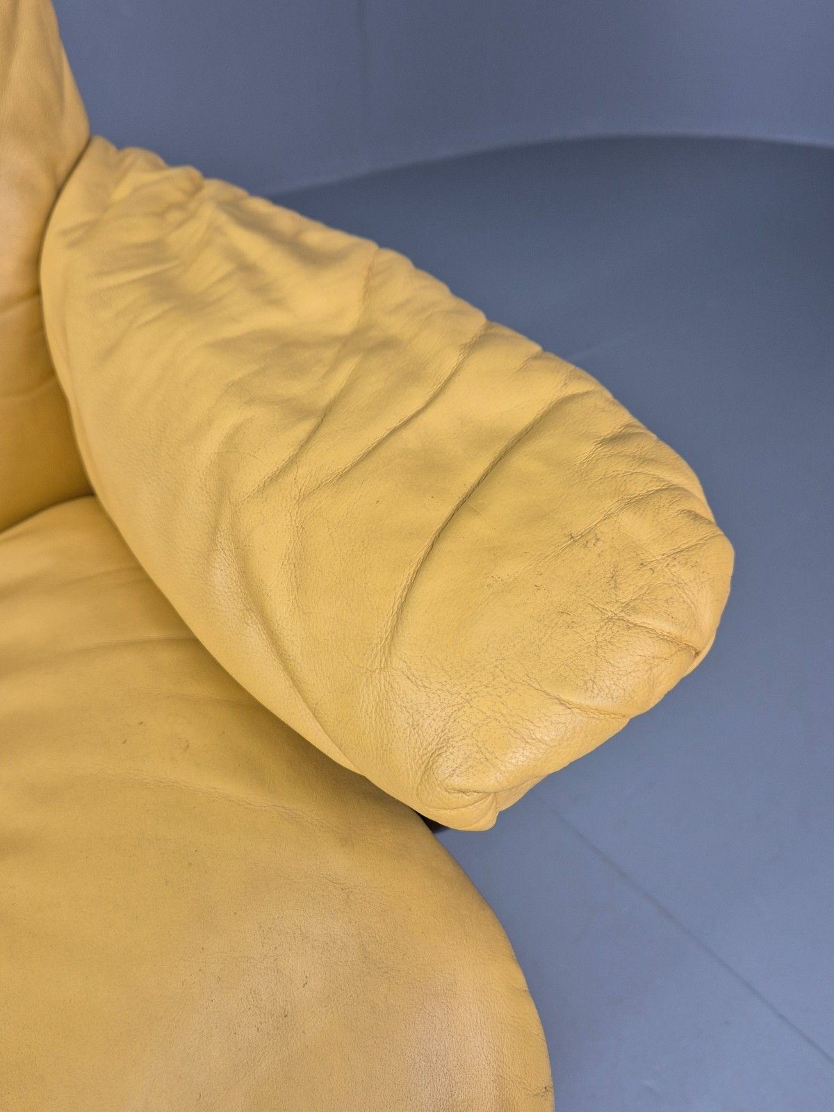 Stressless Swivel Recliner Chair  Ekornes Yellow Leather 1990s Eb11574 Mwoo photo buy