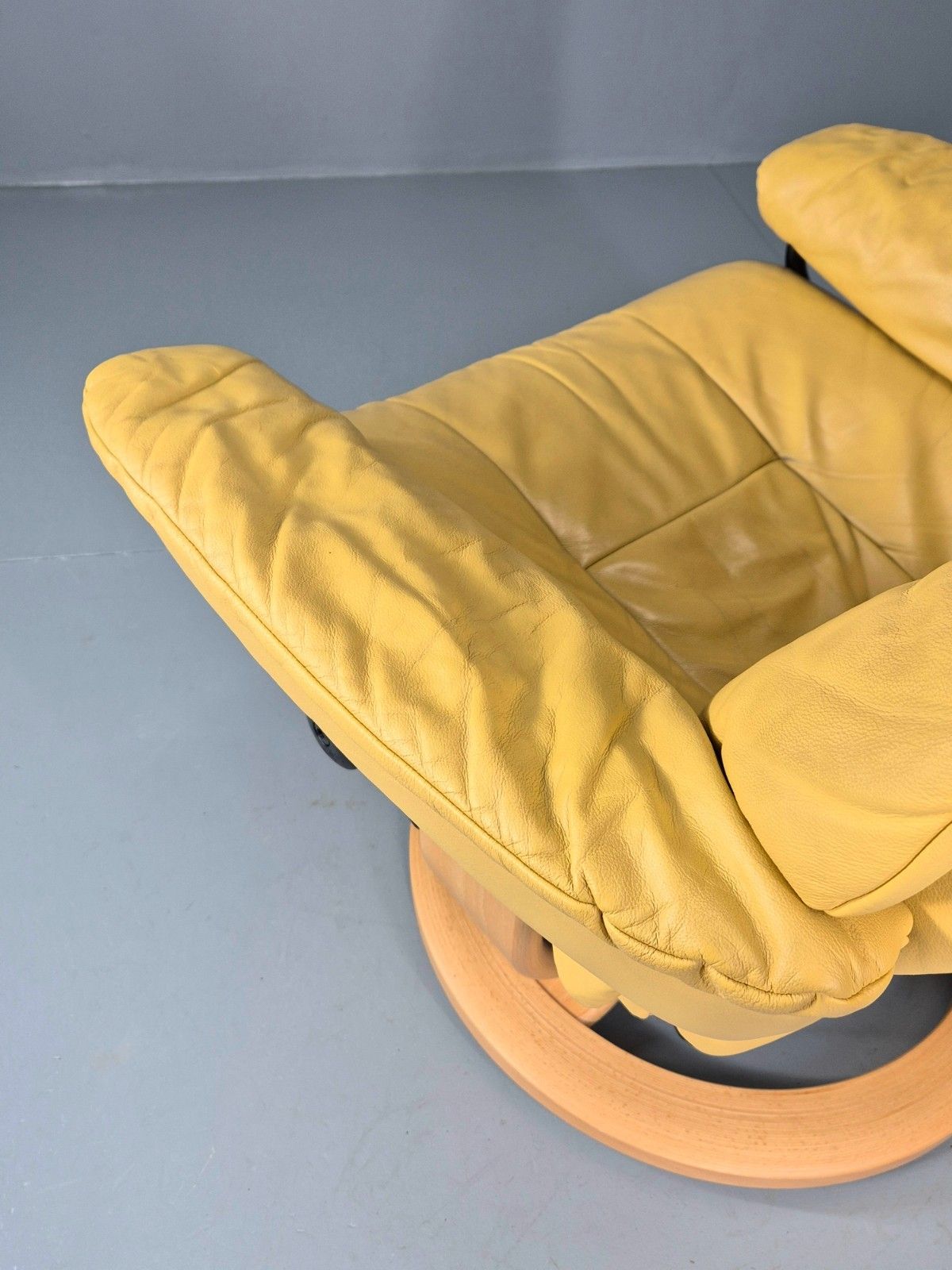 photo buy Stressless Swivel Recliner Chair  Ekornes Yellow Leather 1990s Eb11574 Mwoo