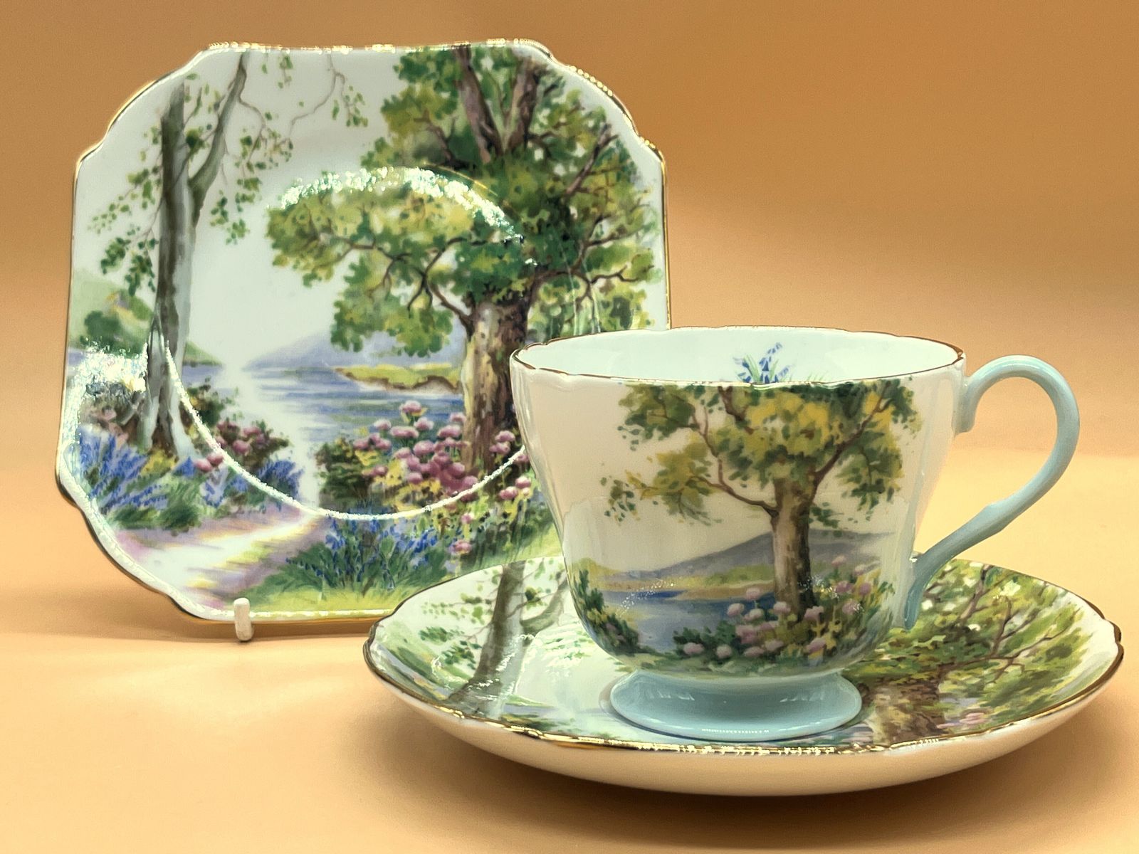 Vintage Shelley China Woodland Design Richmond Shape Tea Cup, Saucer And Side Plate Trio. 13348.