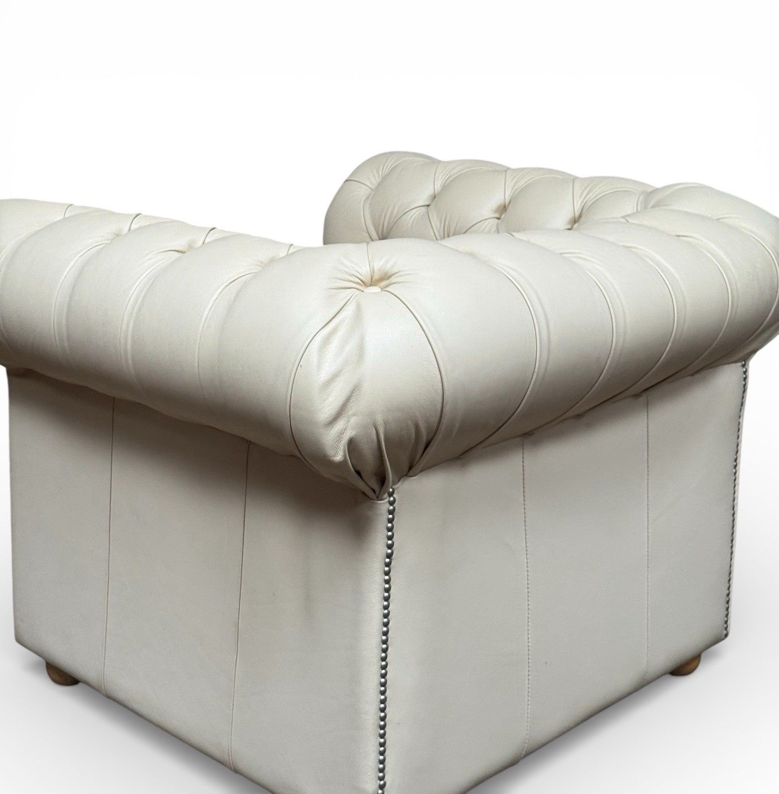 photo buy Chesterfield Leather Armchair Club Chair Cream Very Good Quality